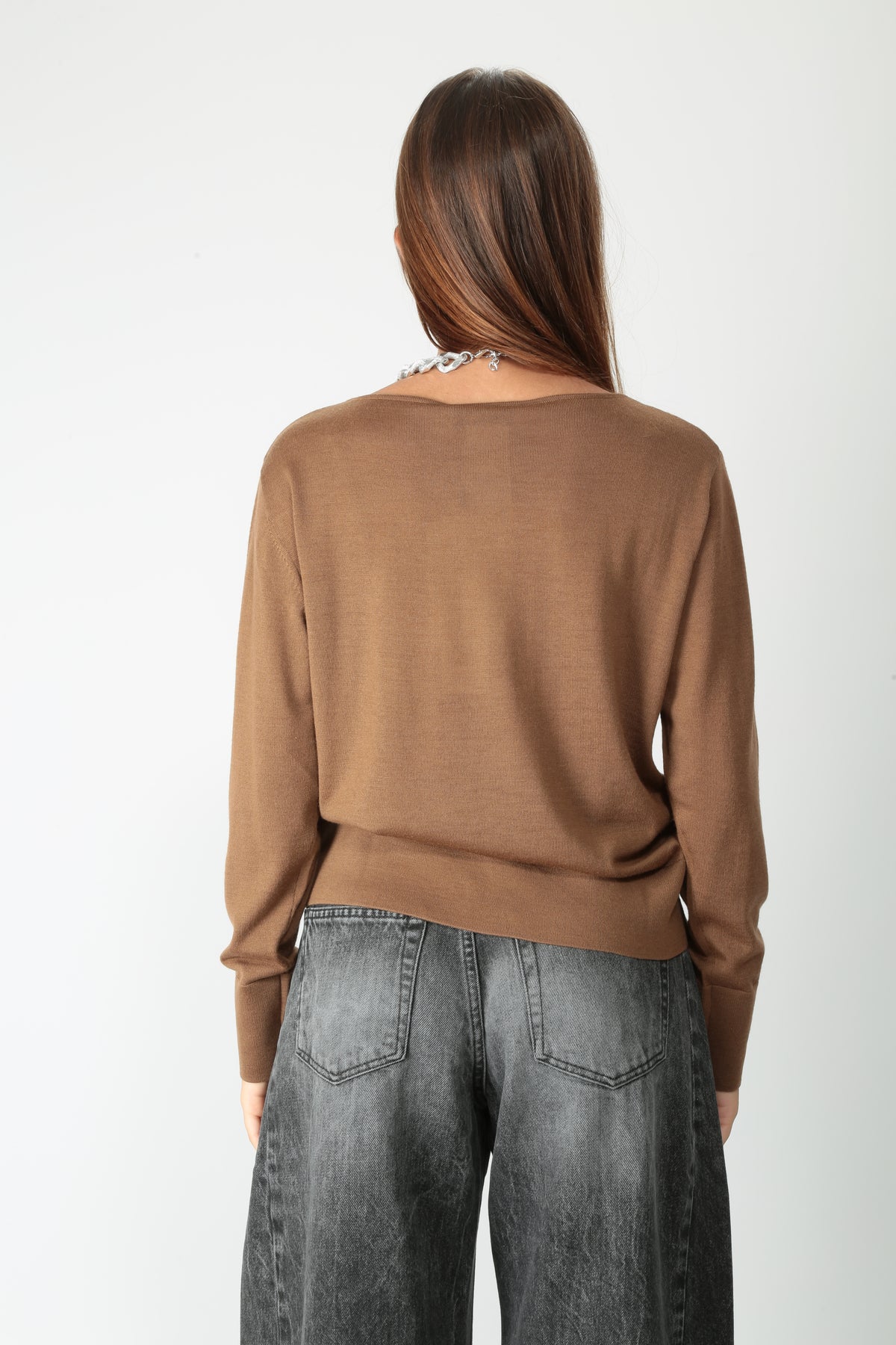 https://admin.shopify.com/store/gulieshop/products/16312908087645#:~:text=https%3A//www.gulieshop.it%20%E2%80%BA%20products%20%E2%80%BA%20maxmara%2Dmm%2Dmaglia%2Dmerino%2Dextrafine%2Dmmlbutterfly%2D1
