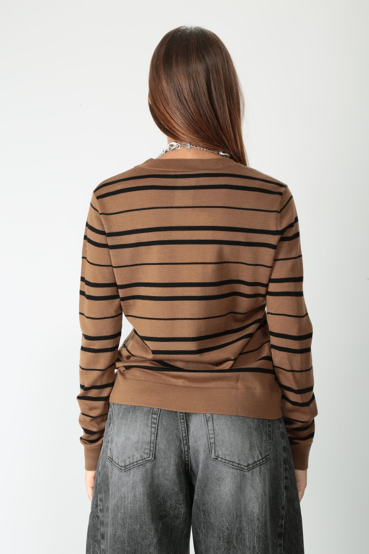 https://admin.shopify.com/store/gulieshop/products/16312908251485#:~:text=https%3A//www.gulieshop.it%20%E2%80%BA%20products%20%E2%80%BA%20maxmara%2Dmmmaglia%2Din%2Dpura%2Dlana%2Dmmltempo
