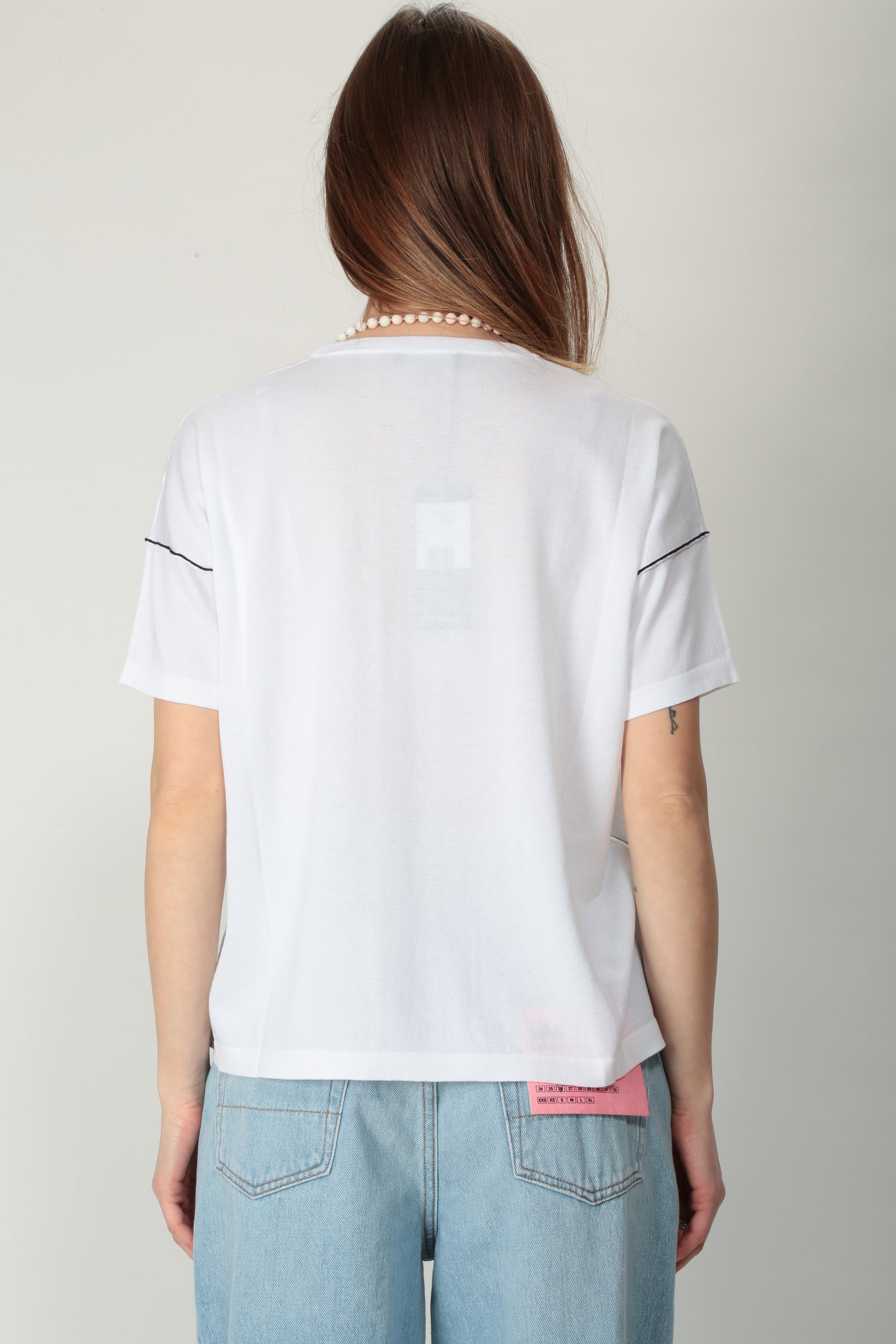 https://admin.shopify.com/store/gulieshop/products/15154452005213#:~:text=https%3A//www.gulieshop.it%20%E2%80%BA%20products%20%E2%80%BA%20r%2Dcollina%2Dt%2Dshirt%2Dcon%2Dcontrasti%2Db08021