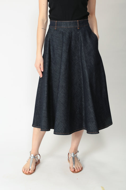https://admin.shopify.com/store/gulieshop/products/15095553622365#:~:text=https%3A//www.gulieshop.it%20%E2%80%BA%20products%20%E2%80%BA%20department%2D5%2Dgonna%2Dmidi%2Din%2Djeans%2Dmore%2Ddg51250d2ds0065083