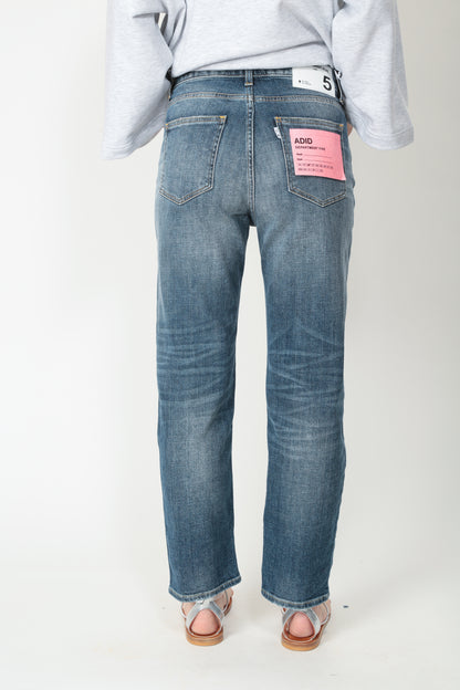 https://admin.shopify.com/store/gulieshop/products/15095553425757#:~:text=https%3A//www.gulieshop.it%20%E2%80%BA%20products%20%E2%80%BA%20department%2D5%2Djeans%2Dadid%2Ddp57450d2ds0061341