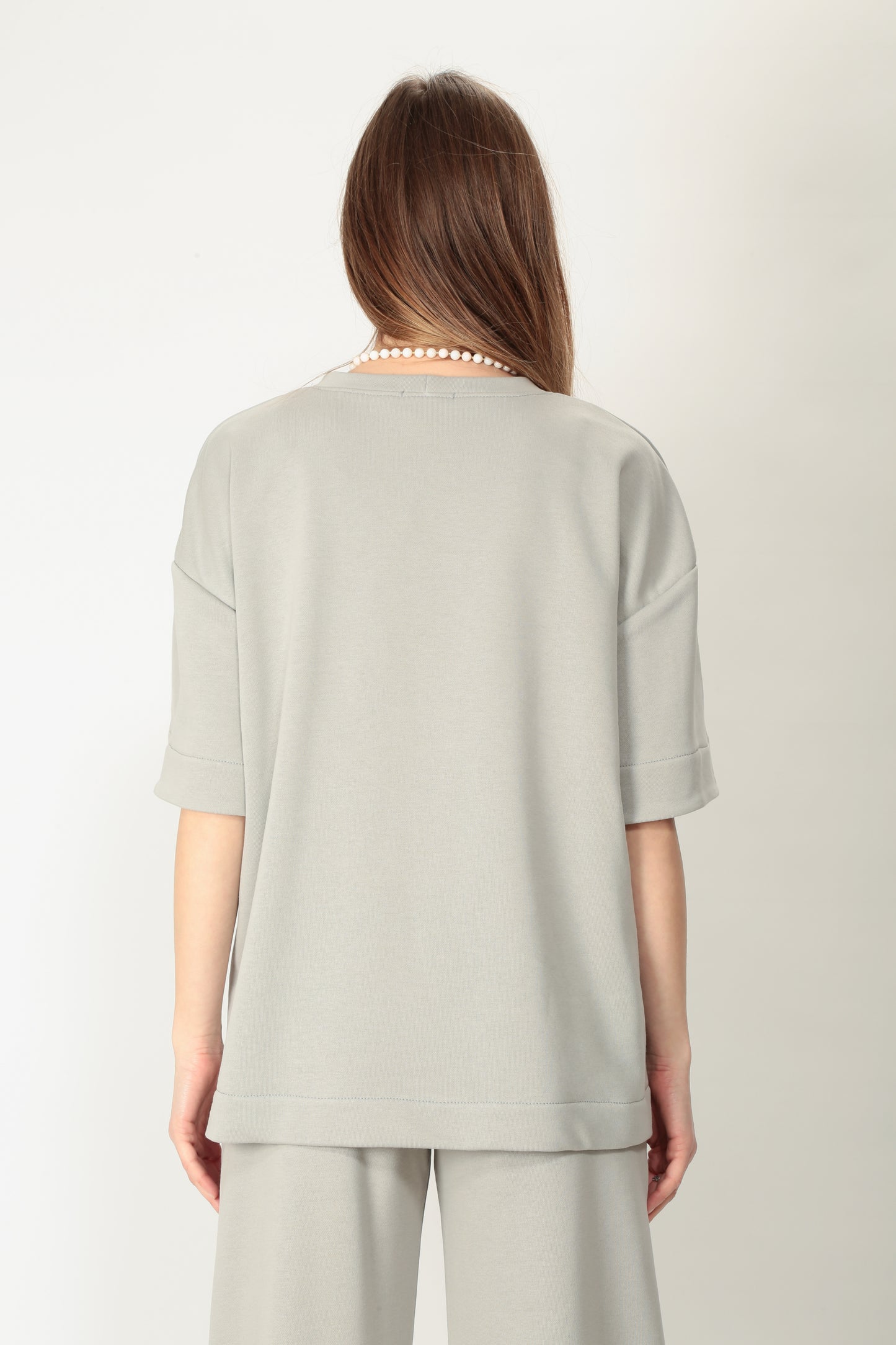 https://admin.shopify.com/store/gulieshop/products/15154426151261#:~:text=https%3A//www.gulieshop.it%20%E2%80%BA%20products%20%E2%80%BA%201978%2Dmaglia%2Din%2Dfelpa%2Dmanica%2Dcorta%2Deleonora%2D1