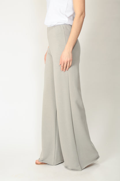 https://admin.shopify.com/store/gulieshop/products/15154426282333#:~:text=https%3A//www.gulieshop.it%20%E2%80%BA%20products%20%E2%80%BA%201978%2Dpantalone%2Dampio%2Din%2Dfelpa%2Dlivia%2D1
