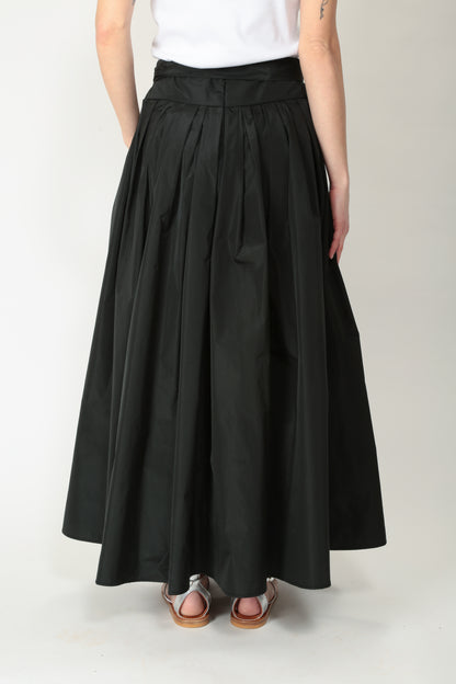 https://admin.shopify.com/store/gulieshop/products/15036214182237#:~:text=https%3A//www.gulieshop.it%20%E2%80%BA%20products%20%E2%80%BA%20s%2Dmaxmara%2Dgonna%2Dlunga%2Din%2Dtaffeta%2Dgea