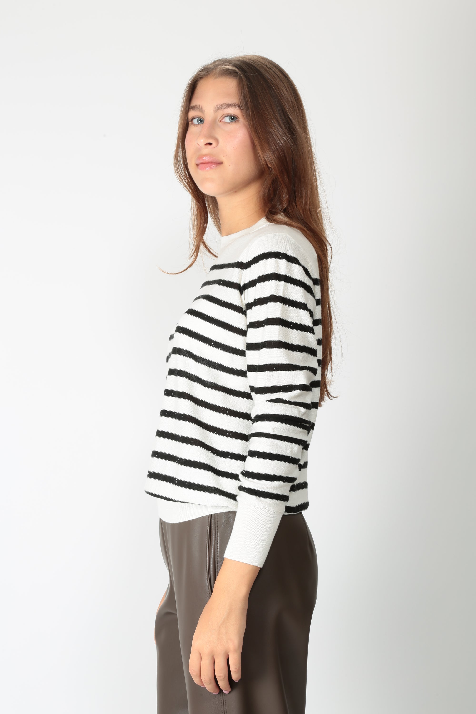 https://admin.shopify.com/store/gulieshop/products/16448378437981