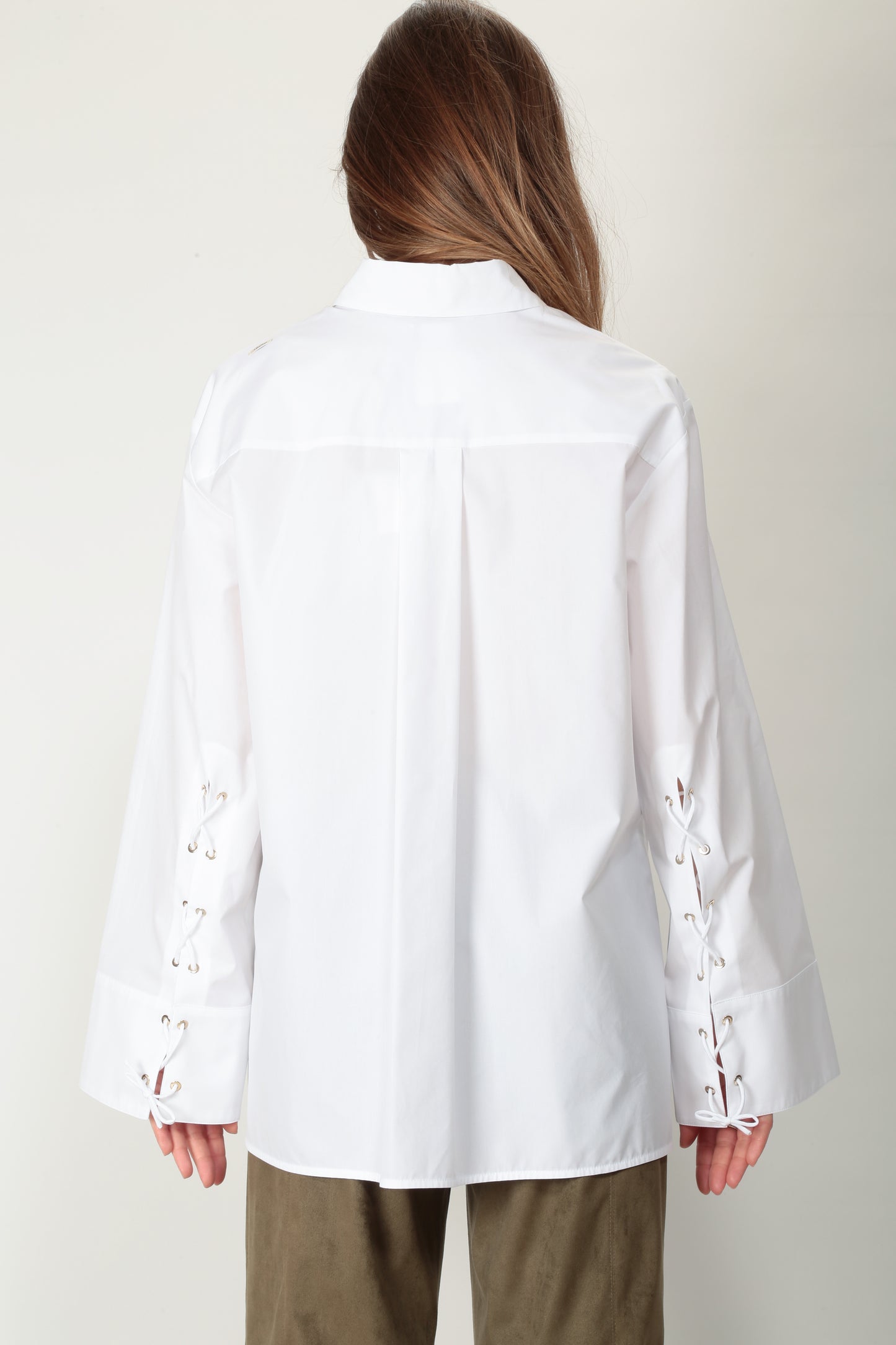 https://admin.shopify.com/store/gulieshop/products/15112699674973#:~:text=https%3A//www.gulieshop.it%20%E2%80%BA%20products%20%E2%80%BA%20s%2Dmaxmara%2Dcamicia%2Din%2Dcotone%2Dmarte