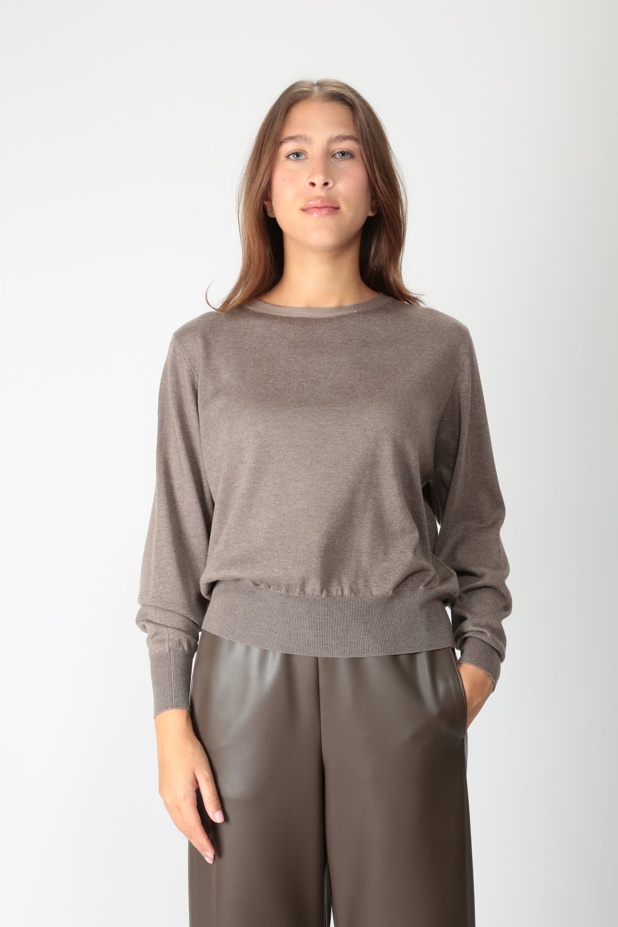 https://admin.shopify.com/store/gulieshop/products/16448378306909