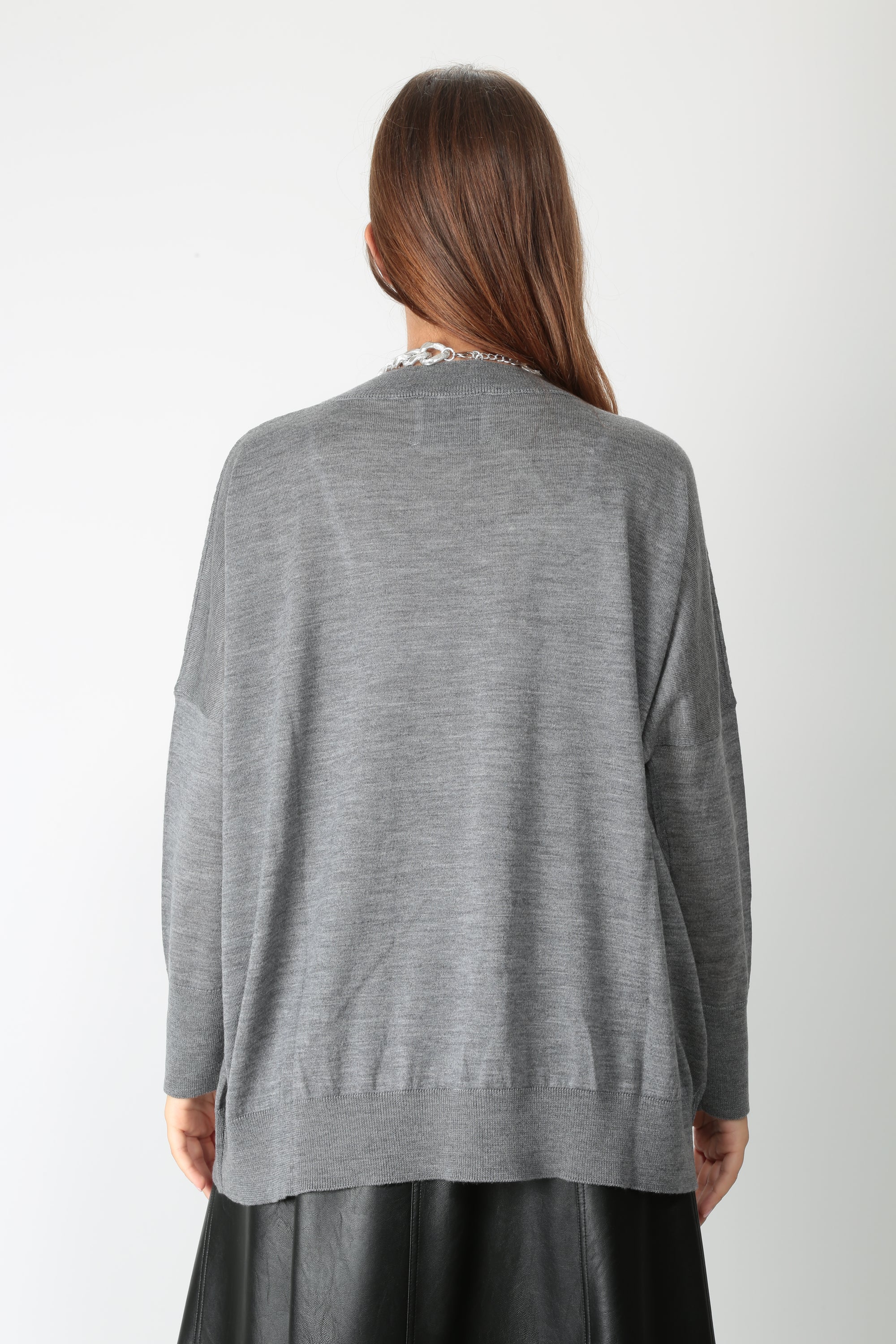 https://admin.shopify.com/store/gulieshop/products/16448339509597#:~:text=https%3A//www.gulieshop.it%20%E2%80%BA%20products%20%E2%80%BA%20jei%2Do%2Dlaboratorio%2Dmaglia%2Dlana%2Dextrafine%2D1001