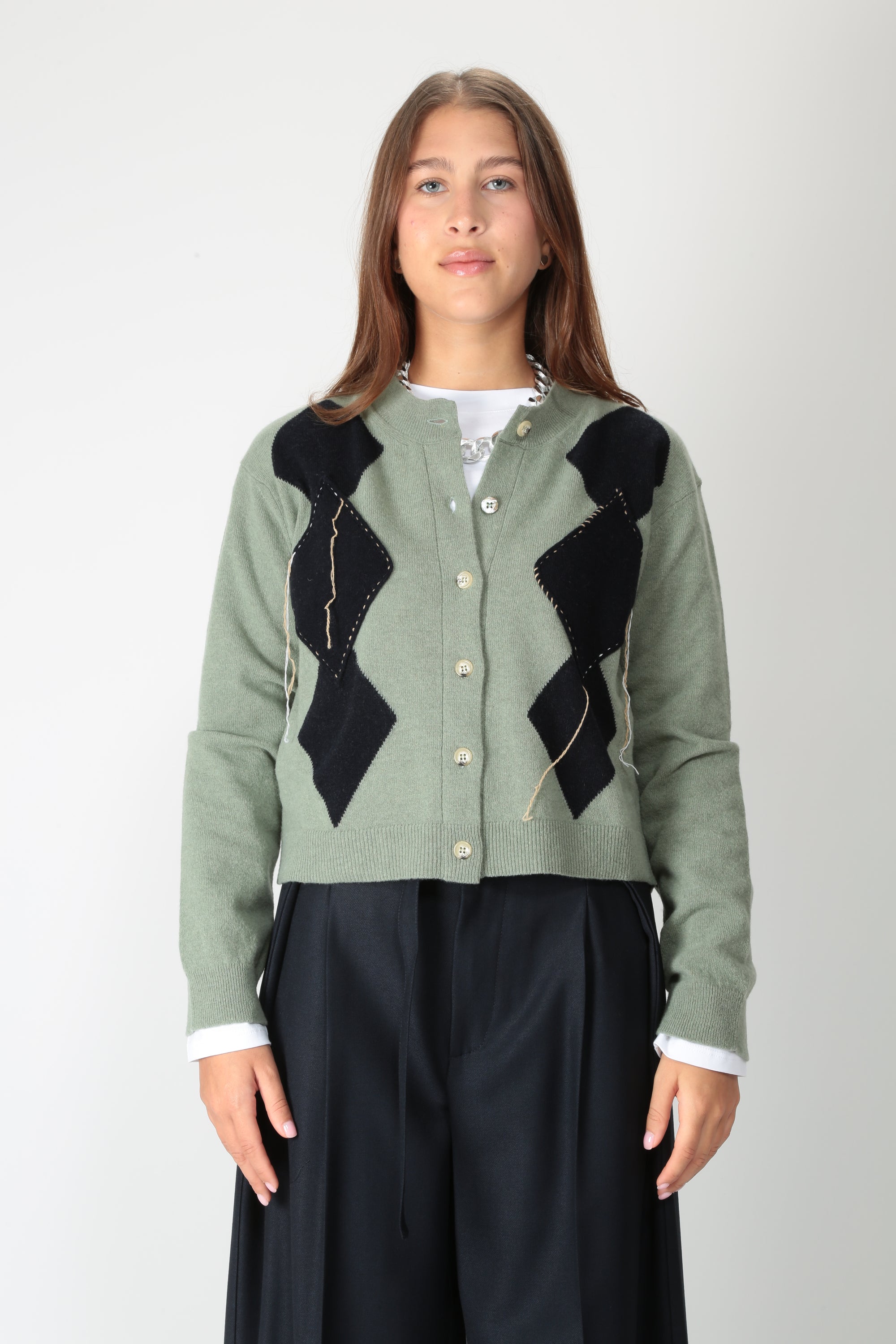 https://admin.shopify.com/store/gulieshop/products/16448339312989#:~:text=https%3A//www.gulieshop.it%20%E2%80%BA%20products%20%E2%80%BA%20jei%2Do%2Dlaboratorio%2Dcardigan%2Dmisto%2Dlana%2D4715