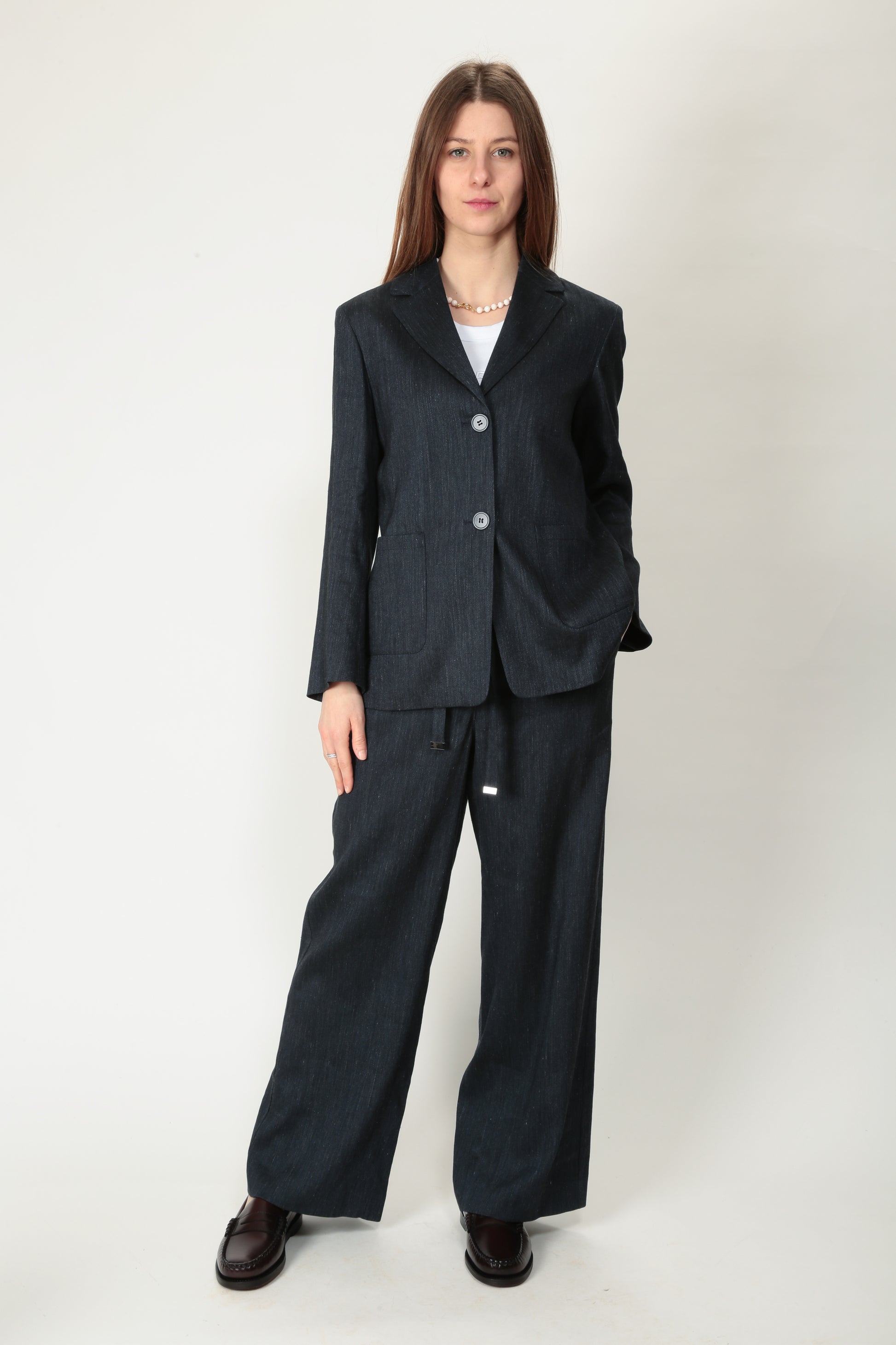 https://admin.shopify.com/store/gulieshop/products/15036214149469#:~:text=https%3A//www.gulieshop.it%20%E2%80%BA%20products%20%E2%80%BA%20s%2Dmaxmara%2Dgiacca%2Dmonopetto%2Deffetto%2Ddenim%2Dderna