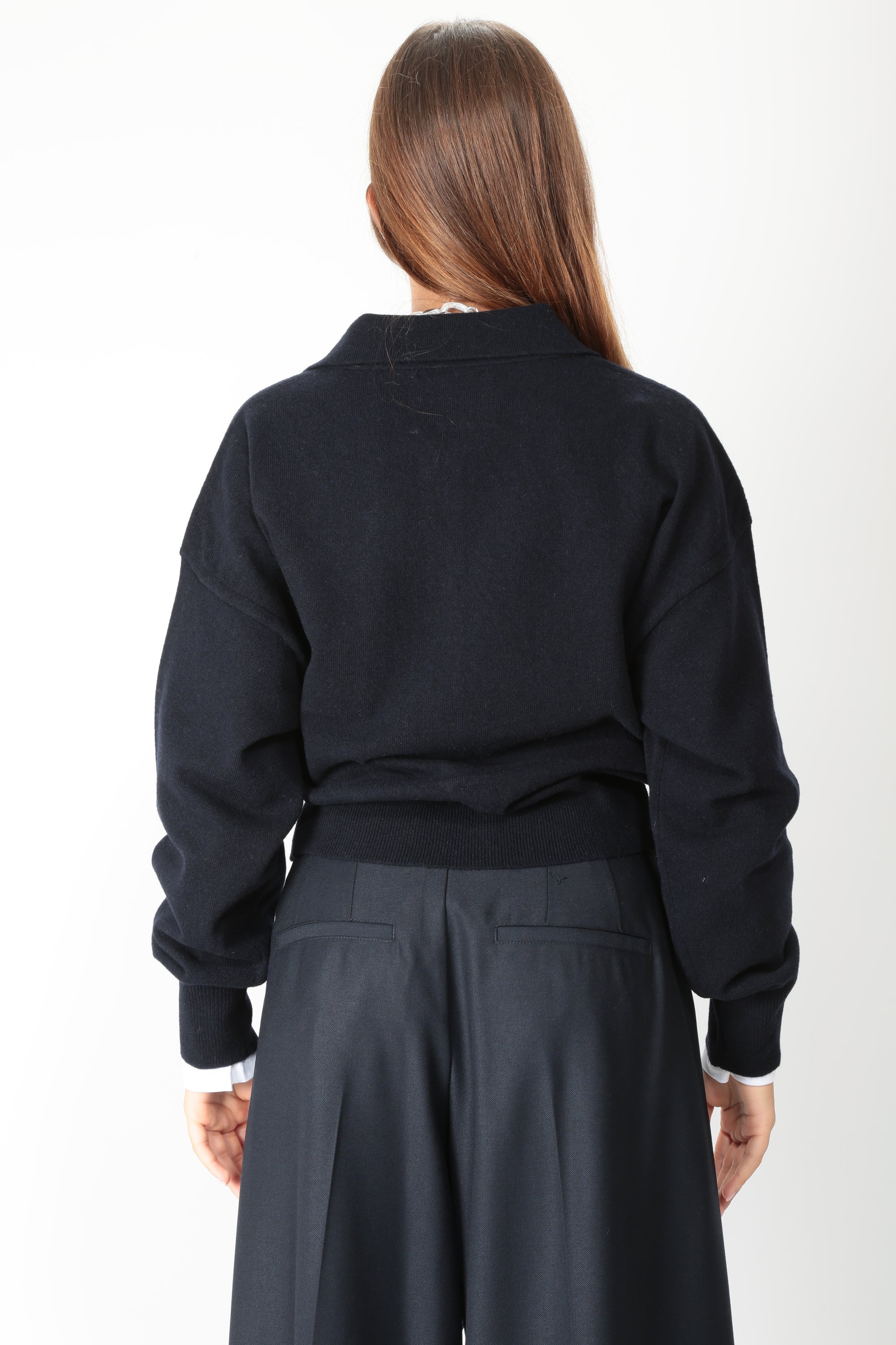 https://admin.shopify.com/store/gulieshop/products/16448339738973#:~:text=https%3A//www.gulieshop.it%20%E2%80%BA%20products%20%E2%80%BA%20jei%2Do%2Dlaboratorio%2Dmaglia%2Da%2Dpolo%2D4711