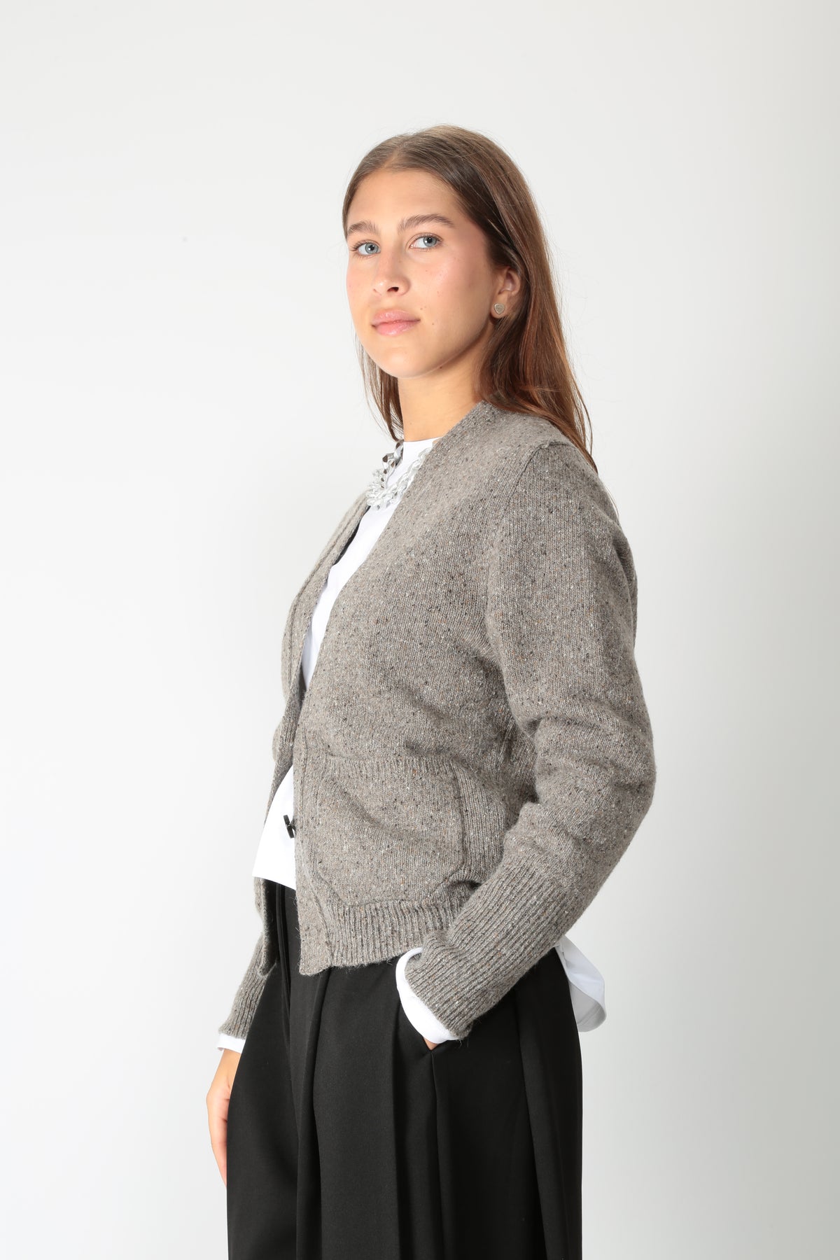 https://admin.shopify.com/store/gulieshop/products/16416806469981#:~:text=https%3A//www.gulieshop.it%20%E2%80%BA%20products%20%E2%80%BA%20solotre%2Dcardigan%2Dmisto%2Dalpaca%2De%2Dcachemire%2Dm3ac0081