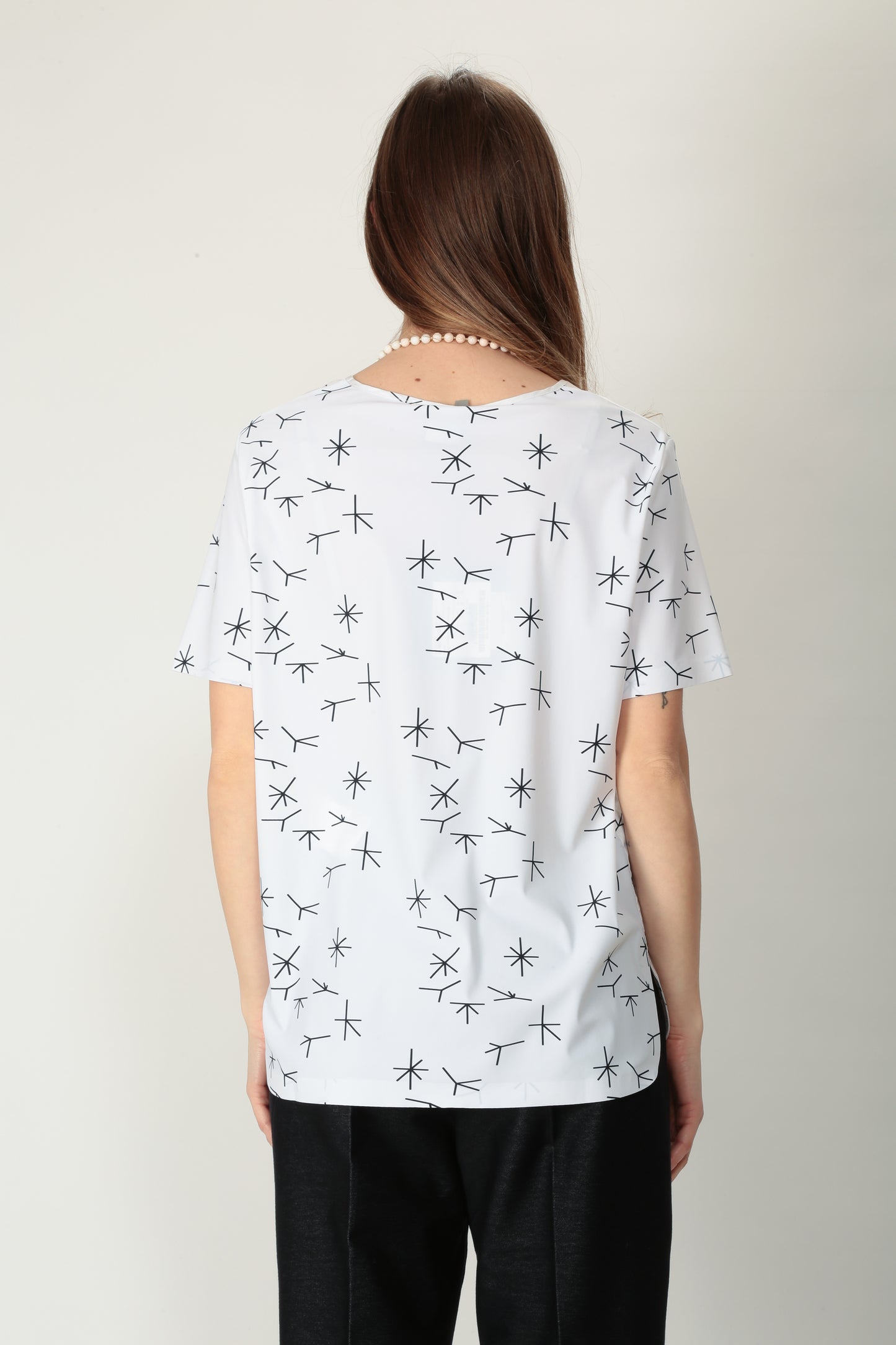 https://admin.shopify.com/store/gulieshop/products/15239507804509#:~:text=https%3A//www.gulieshop.it%20%E2%80%BA%20products%20%E2%80%BA%20maxmara%2Dmm%2Dt%2Dshirt%2Dmisto%2Dseta%2Dlina