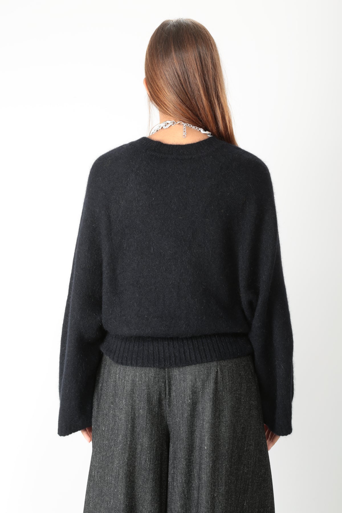 https://admin.shopify.com/store/gulieshop/products/16416817217885#:~:text=https%3A//www.gulieshop.it%20%E2%80%BA%20products%20%E2%80%BA%20solotre%2Dmaglia%2Din%2Dmisto%2Dangora%2Dm3ac0007