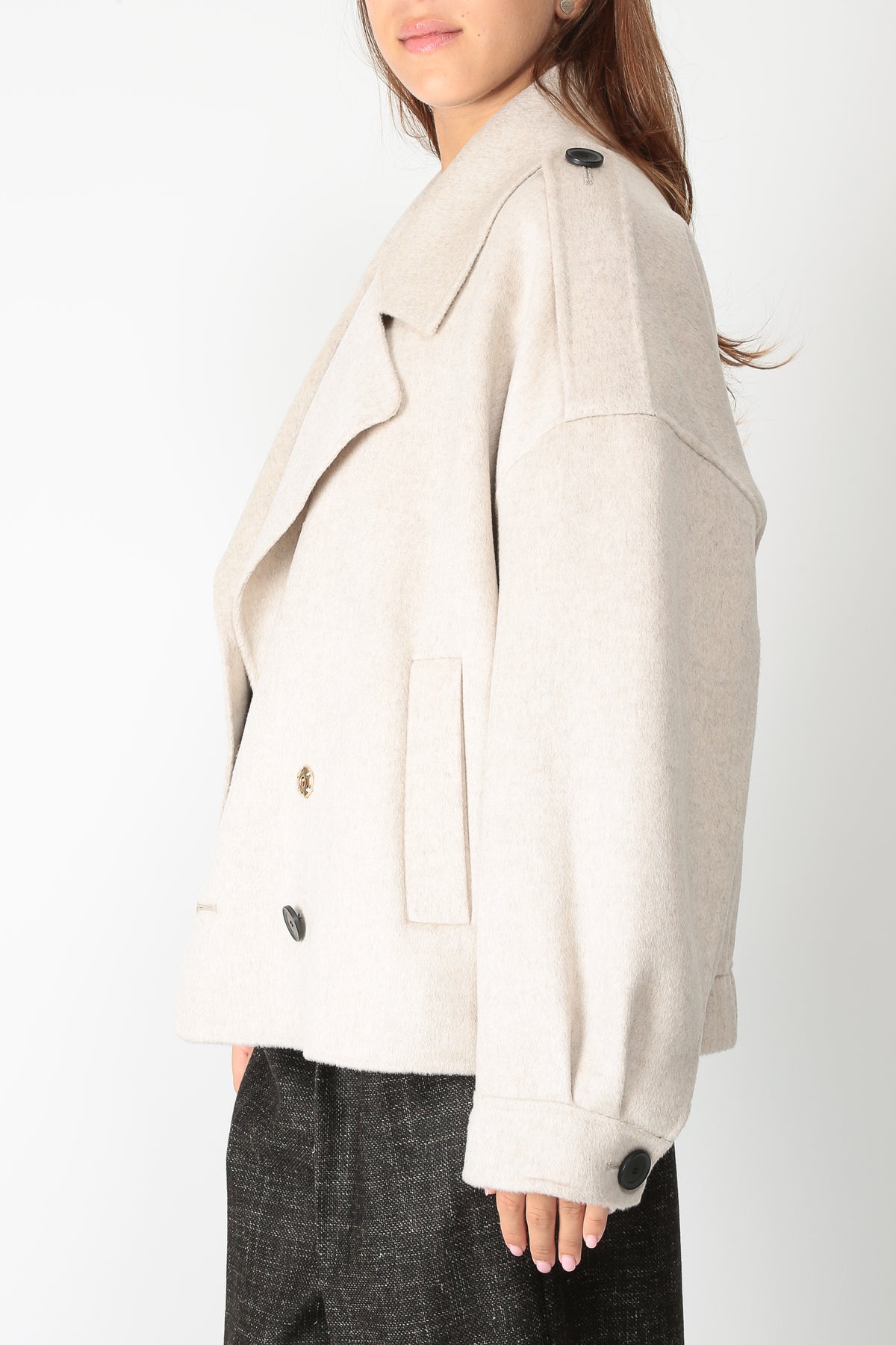 https://admin.shopify.com/store/gulieshop/products/16437546615133