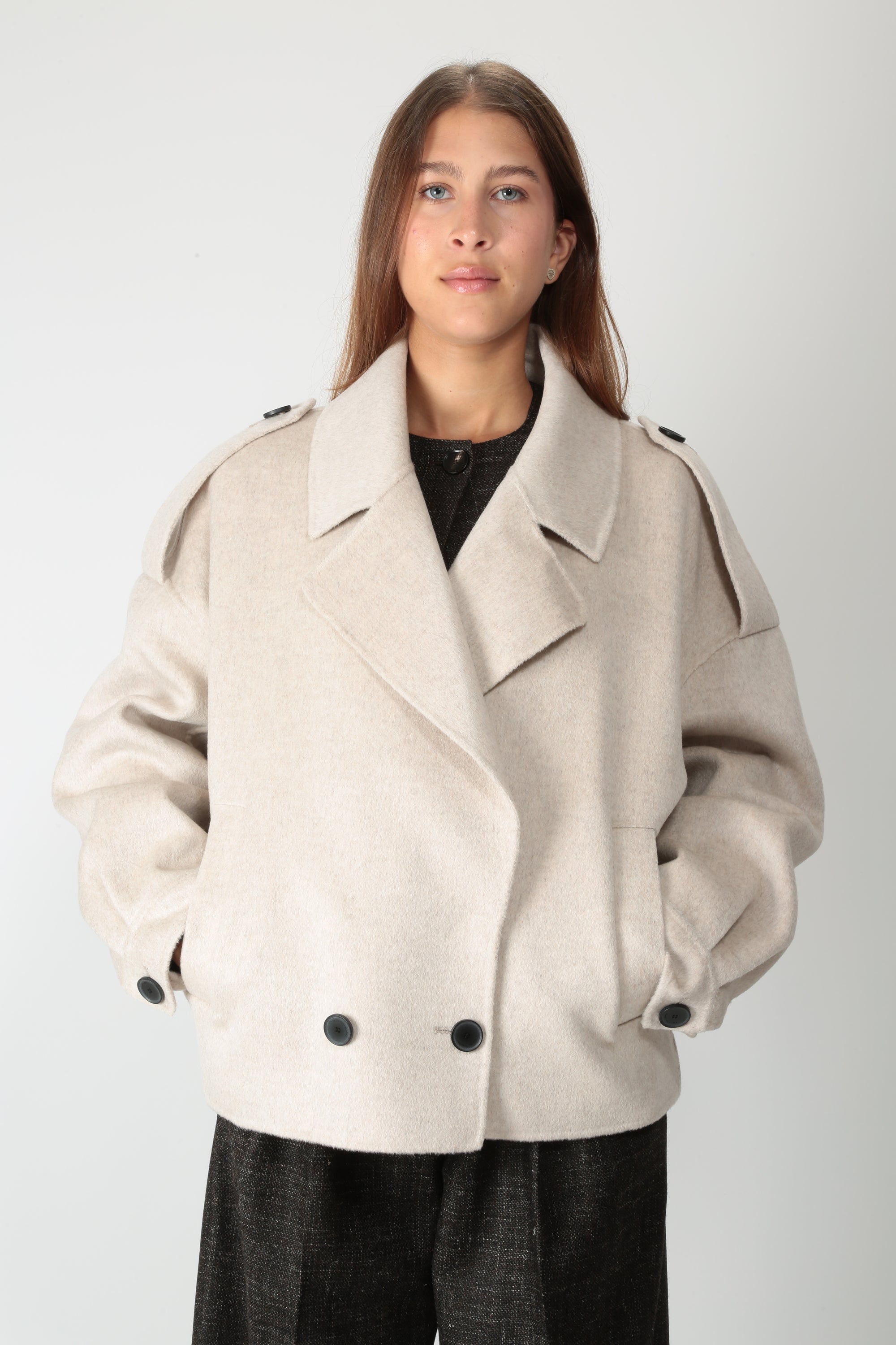 https://admin.shopify.com/store/gulieshop/products/16437546615133