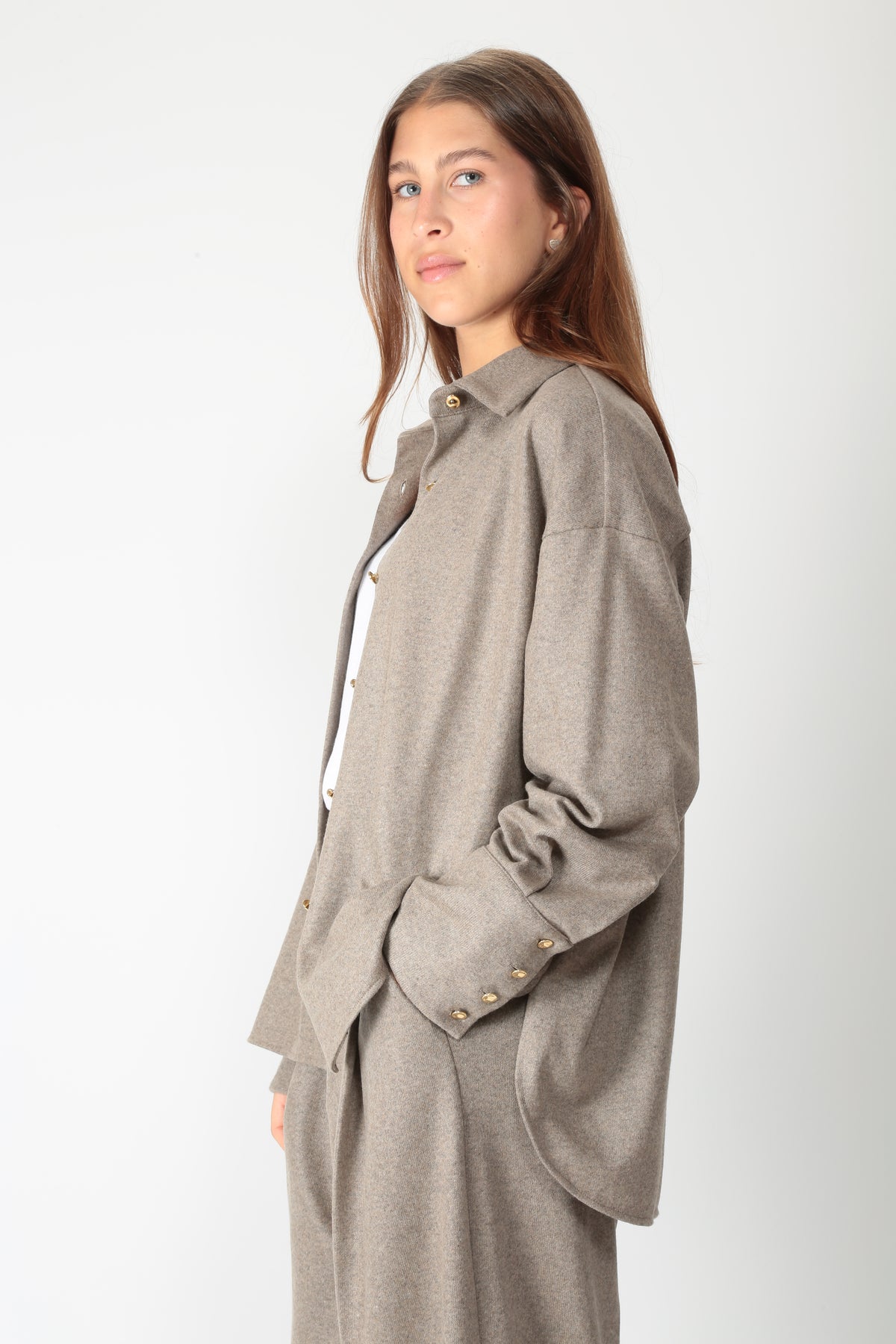 https://admin.shopify.com/store/gulieshop/products/16437546451293