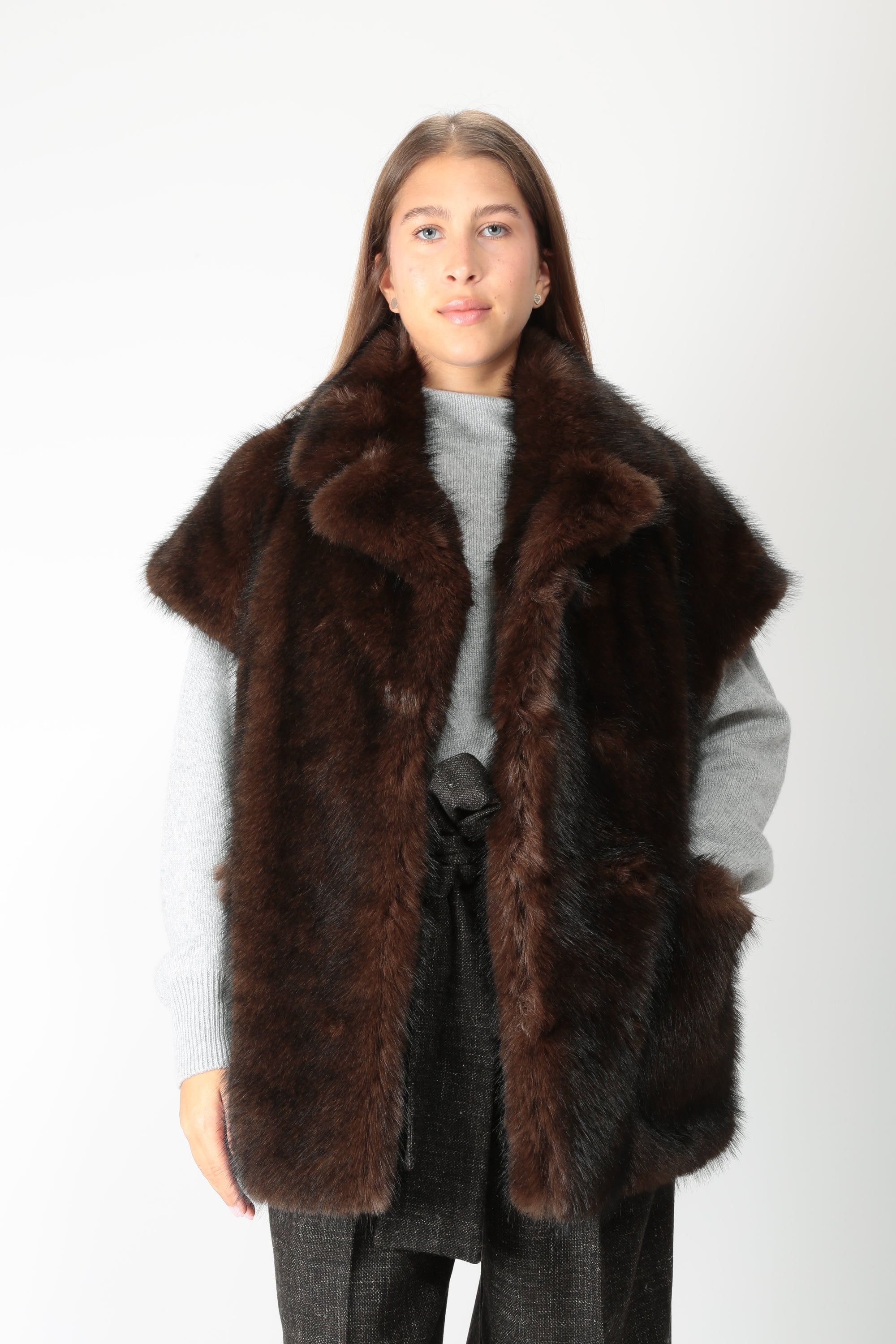 https://admin.shopify.com/store/gulieshop/products/16437553430877