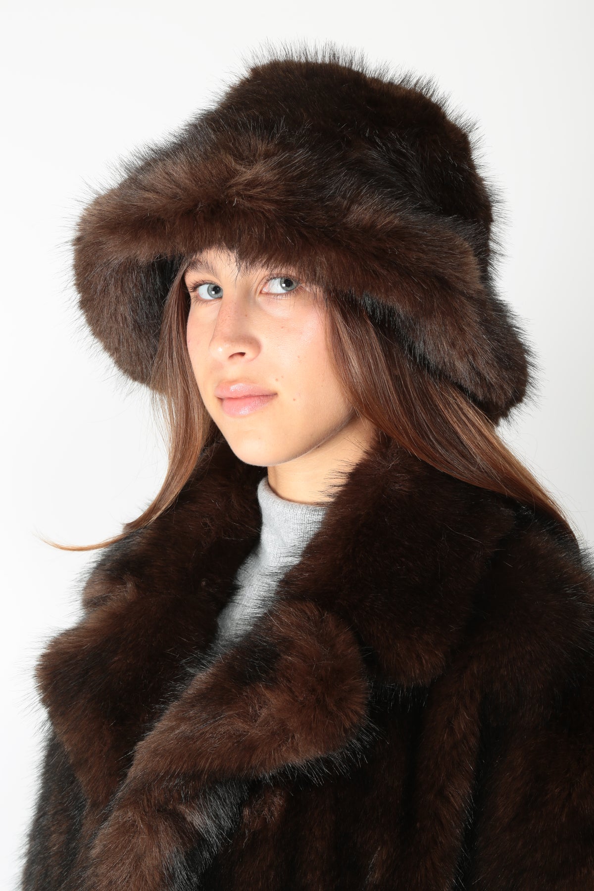 https://admin.shopify.com/store/gulieshop/products/16529416356189