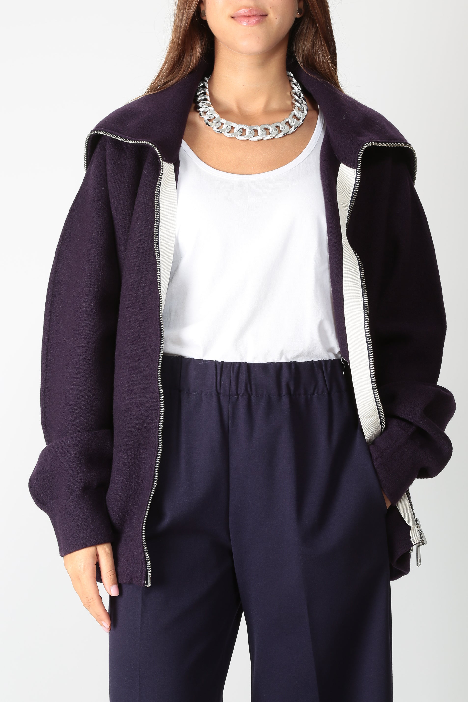 https://admin.shopify.com/store/gulieshop/products/16437546418525