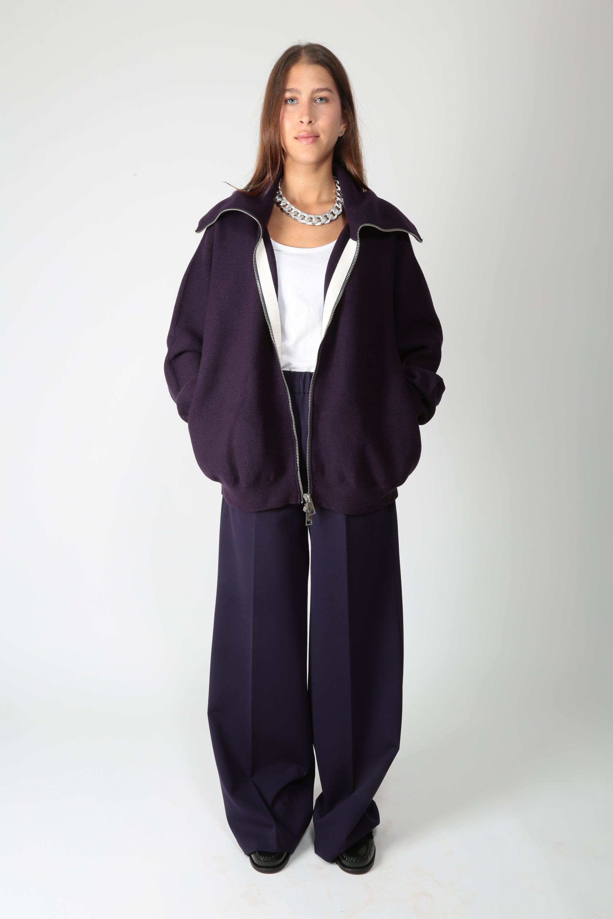 https://admin.shopify.com/store/gulieshop/products/16437546385757