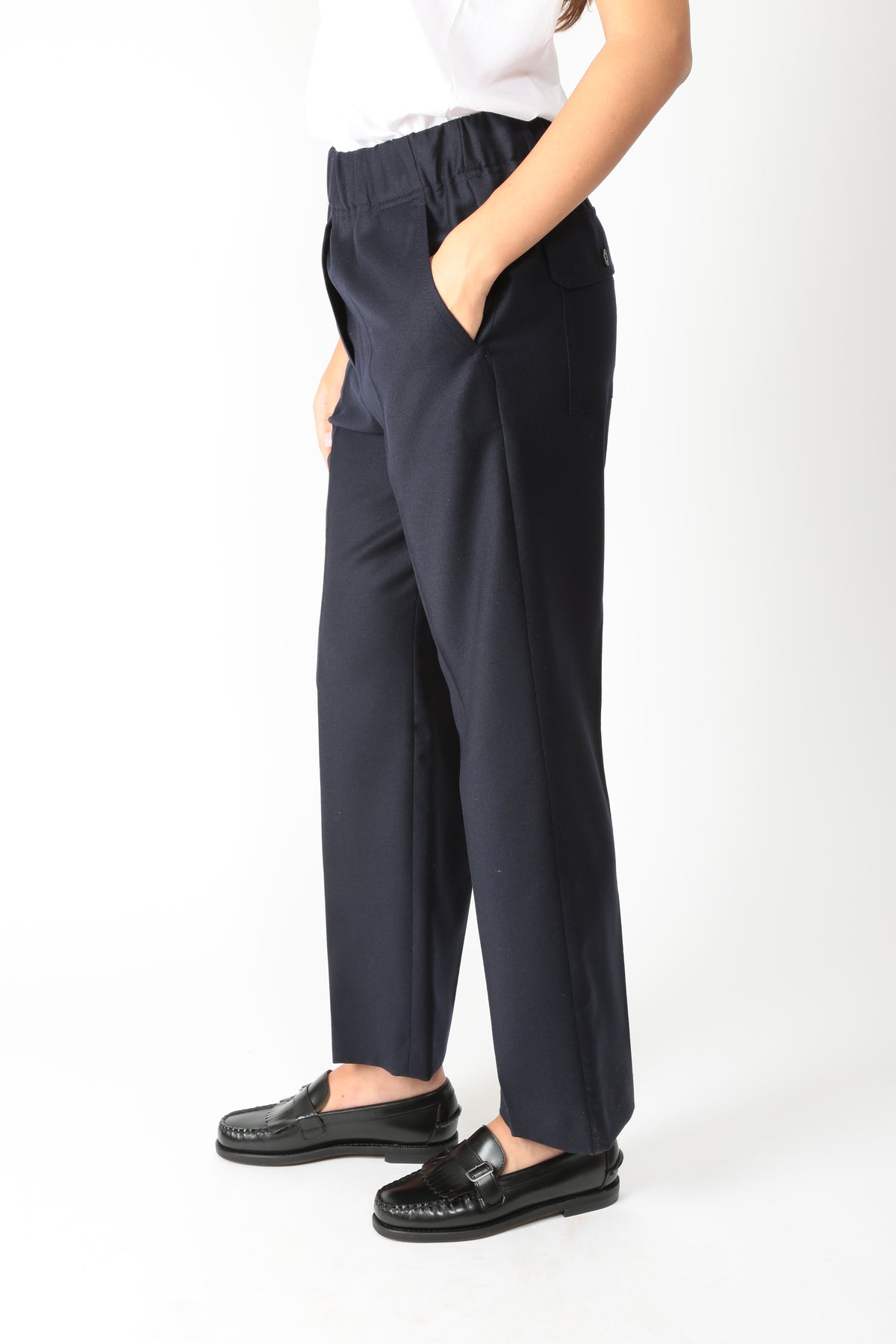https://admin.shopify.com/store/gulieshop/products/16478647845213#:~:text=https%3A//www.gulieshop.it%20%E2%80%BA%20products%20%E2%80%BA%20maxmara%2Dweekend%2Dpantalone%2Din%2Dlana%2Dmonostretch%2Dwkdhateley