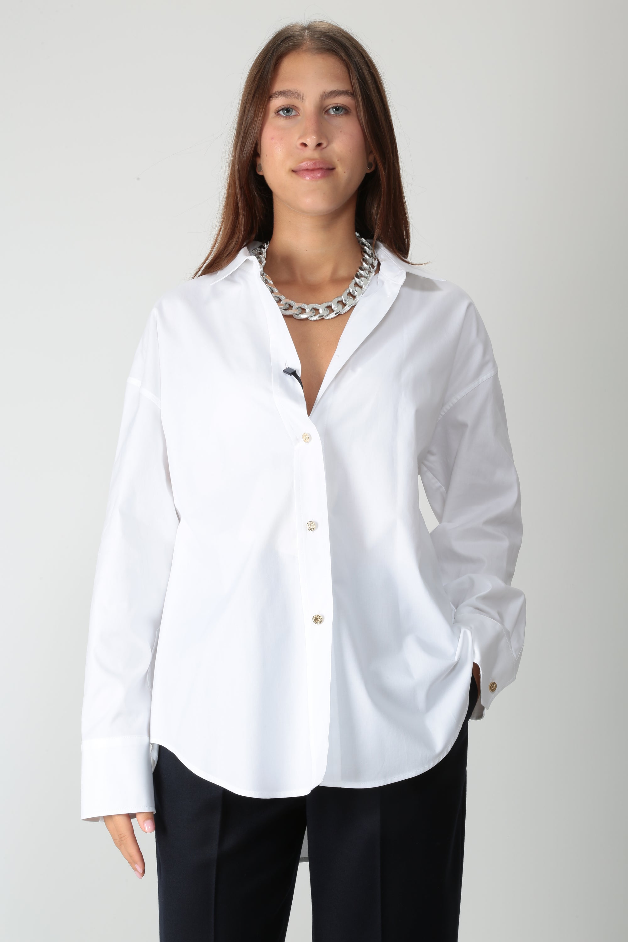 https://admin.shopify.com/store/gulieshop/products/16409287885149#:~:text=https%3A//www.gulieshop.it%20%E2%80%BA%20products%20%E2%80%BA%20s%2Dmaxmara%2Dcamicia%2Doversize%2Dsmmvolonta