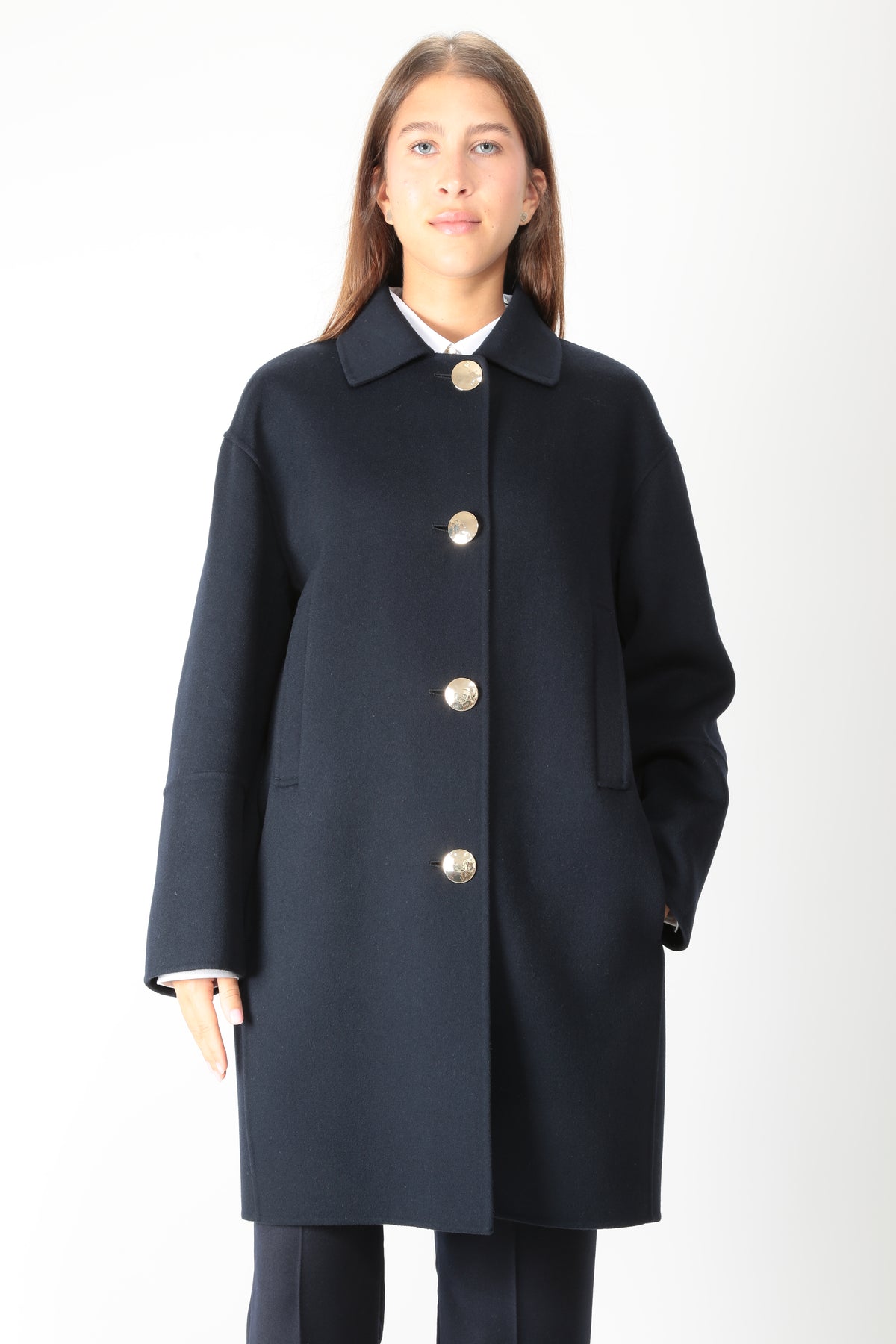 https://admin.shopify.com/store/gulieshop/products/16409288835421#:~:text=https%3A//www.gulieshop.it%20%E2%80%BA%20products%20%E2%80%BA%20s%2Dmaxmara%2Dcappotto%2Dmidi%2Dsmmluna