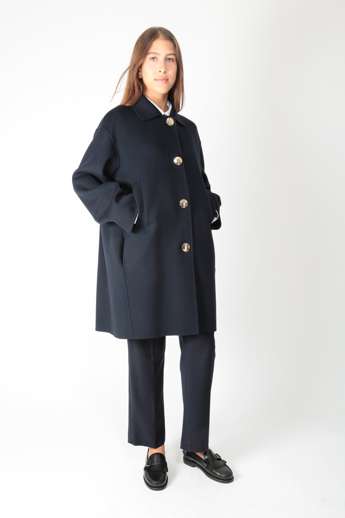 https://admin.shopify.com/store/gulieshop/products/16409288835421#:~:text=https%3A//www.gulieshop.it%20%E2%80%BA%20products%20%E2%80%BA%20s%2Dmaxmara%2Dcappotto%2Dmidi%2Dsmmluna