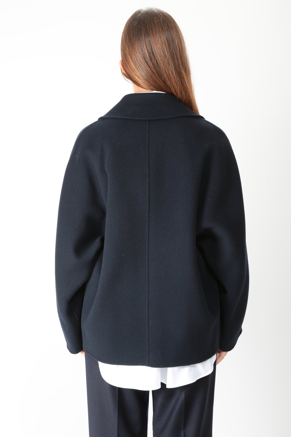 https://admin.shopify.com/store/gulieshop/products/16409288704349#:~:text=https%3A//www.gulieshop.it%20%E2%80%BA%20products%20%E2%80%BA%20s%2Dmaxmara%2Dcaban%2Ddoppiopetto%2Dsmmadele
