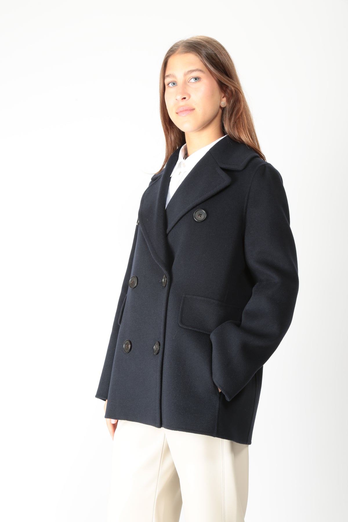 https://admin.shopify.com/store/gulieshop/products/16409289556317#:~:text=https%3A//www.gulieshop.it%20%E2%80%BA%20products%20%E2%80%BA%20s%2Dmaxmara%2Dcabandoppiopetto%2Dsmmcamilla