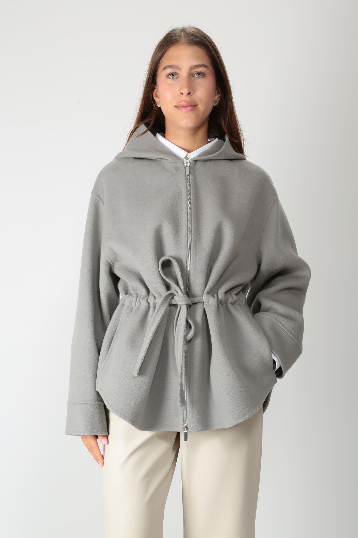 https://admin.shopify.com/store/gulieshop/products/16409288769885#:~:text=https%3A//www.gulieshop.it%20%E2%80%BA%20products%20%E2%80%BA%20s%2Dmaxmara%2Dcappotto%2Dcon%2Dcappuccio%2Dsmmmonia