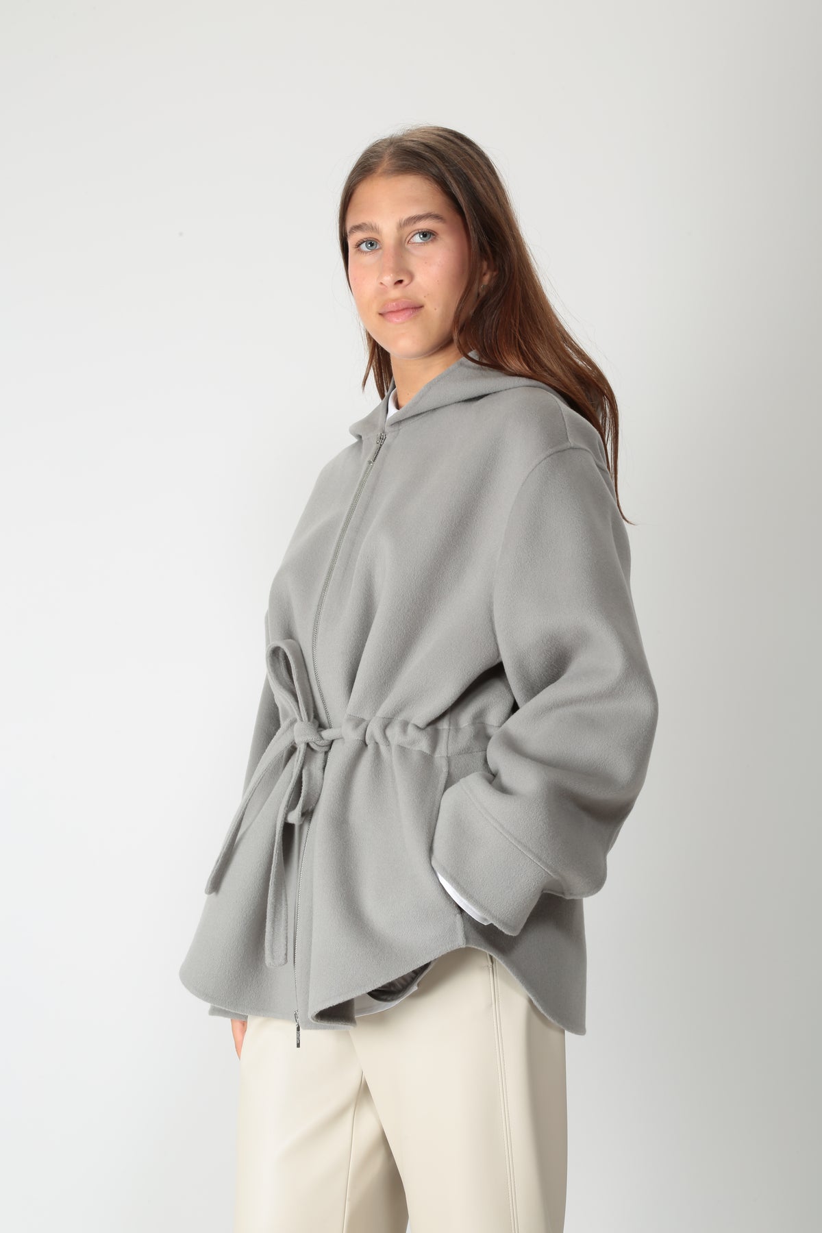 https://admin.shopify.com/store/gulieshop/products/16409288769885#:~:text=https%3A//www.gulieshop.it%20%E2%80%BA%20products%20%E2%80%BA%20s%2Dmaxmara%2Dcappotto%2Dcon%2Dcappuccio%2Dsmmmonia