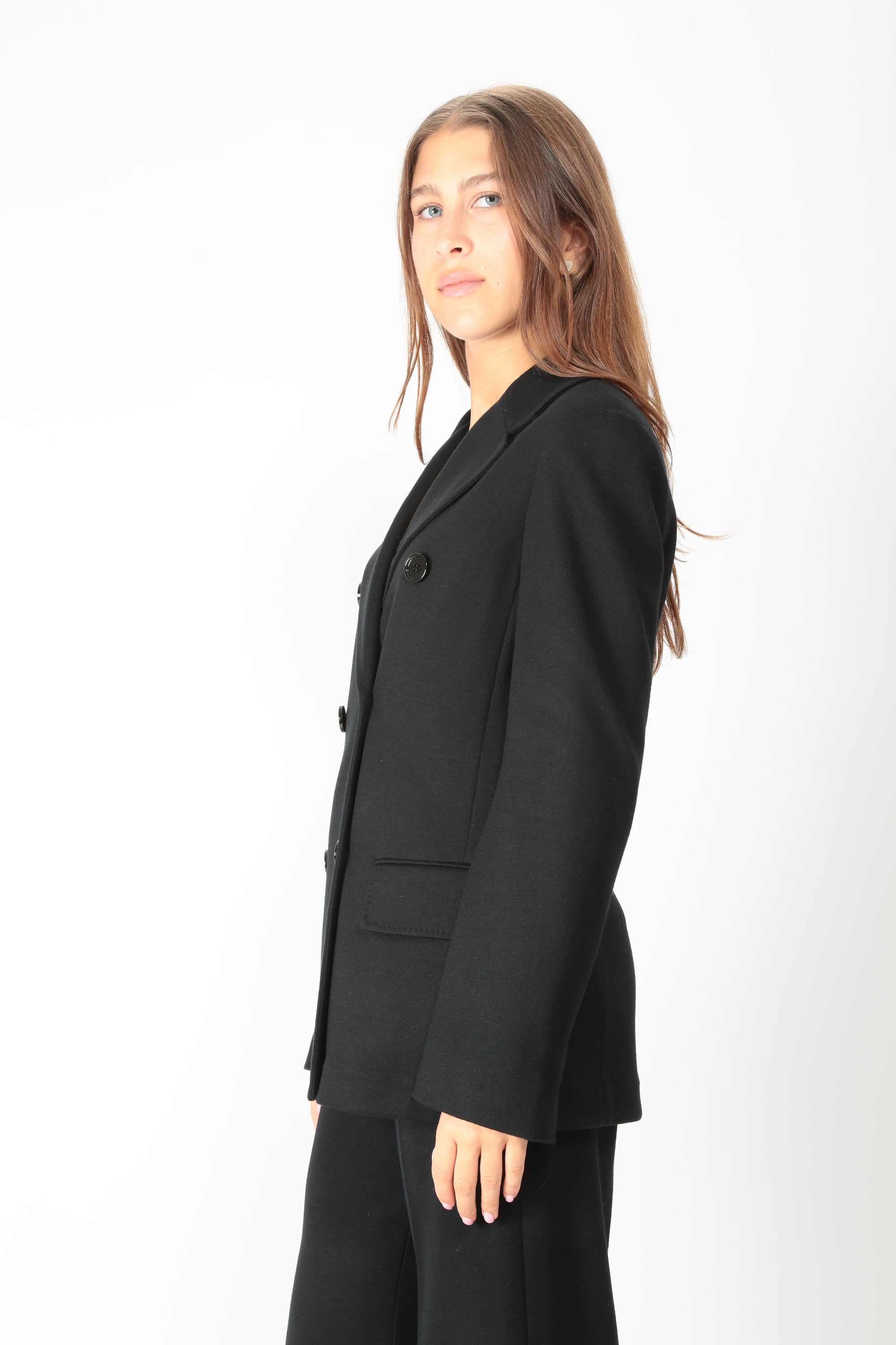 https://admin.shopify.com/store/gulieshop/products/16409289490781#:~:text=https%3A//www.gulieshop.it%20%E2%80%BA%20products%20%E2%80%BA%20s%2Dmaxmara%2Dgiacca%2Ddoppiopetto%2Dsmmgloria