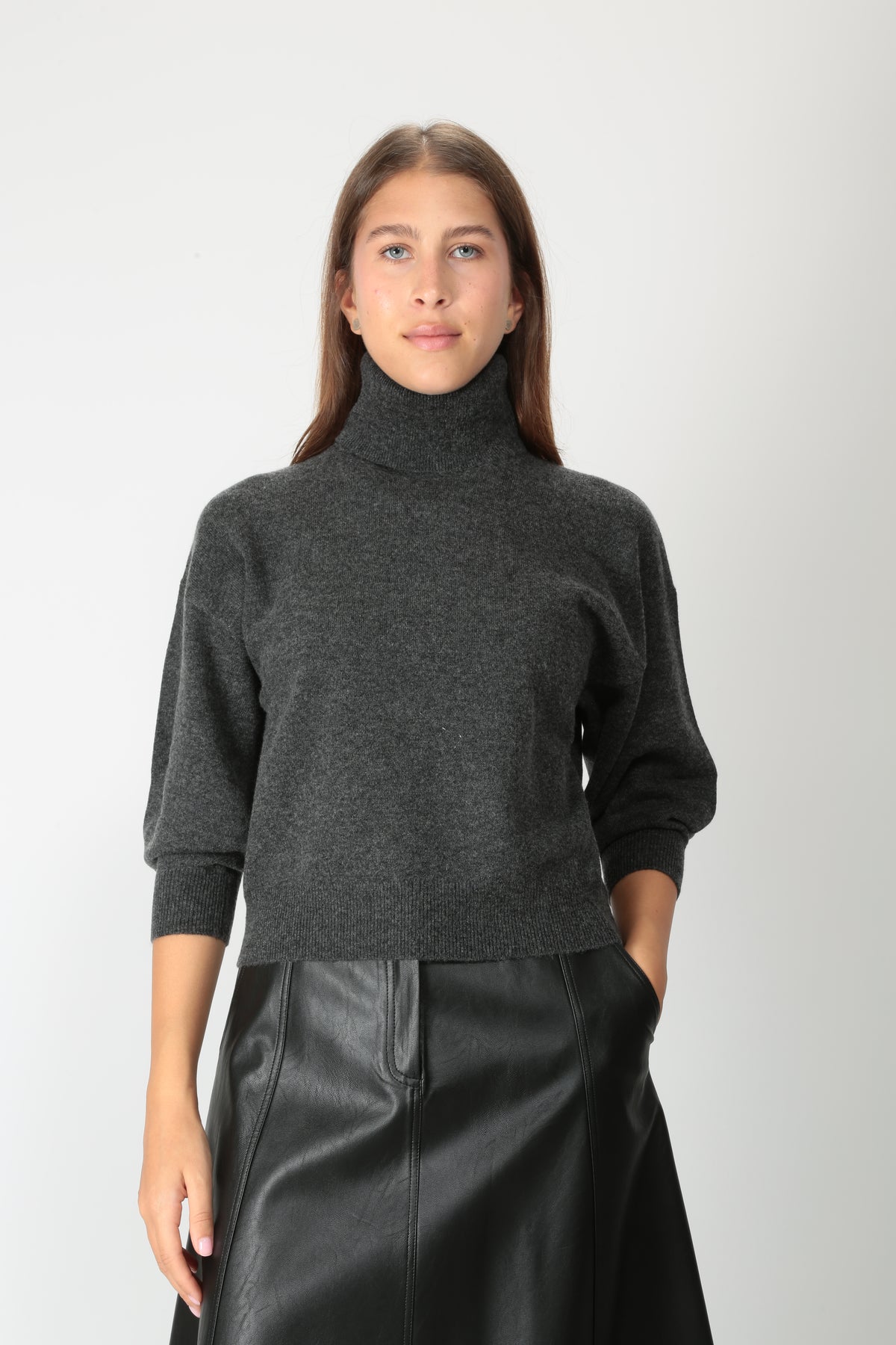 https://admin.shopify.com/store/gulieshop/products/16535095869789