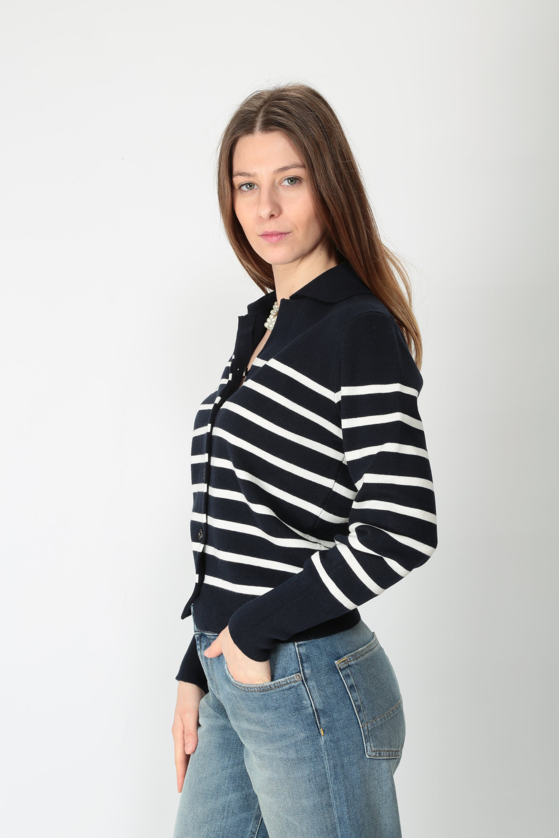 https://admin.shopify.com/store/gulieshop/products/15200705970525#:~:text=https%3A//www.gulieshop.it%20%E2%80%BA%20products%20%E2%80%BA%20purotatto%2Dcardigan%2Din%2Dseta%2De%2Dlana%2Dss250602015
