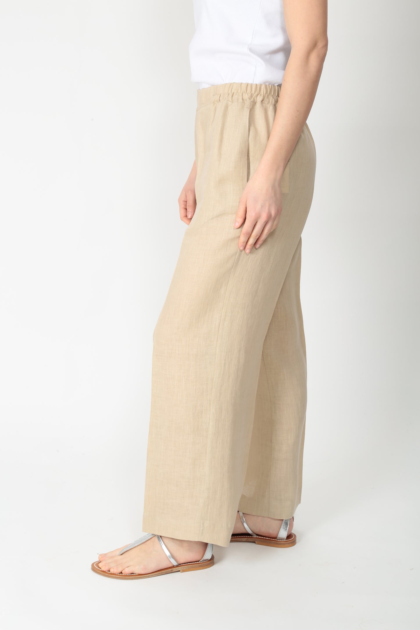 https://admin.shopify.com/store/gulieshop/products/15154426970461#:~:text=https%3A//www.gulieshop.it%20%E2%80%BA%20products%20%E2%80%BA%201978%2Dpantalone%2Din%2Dlino%2Darianna%2D1