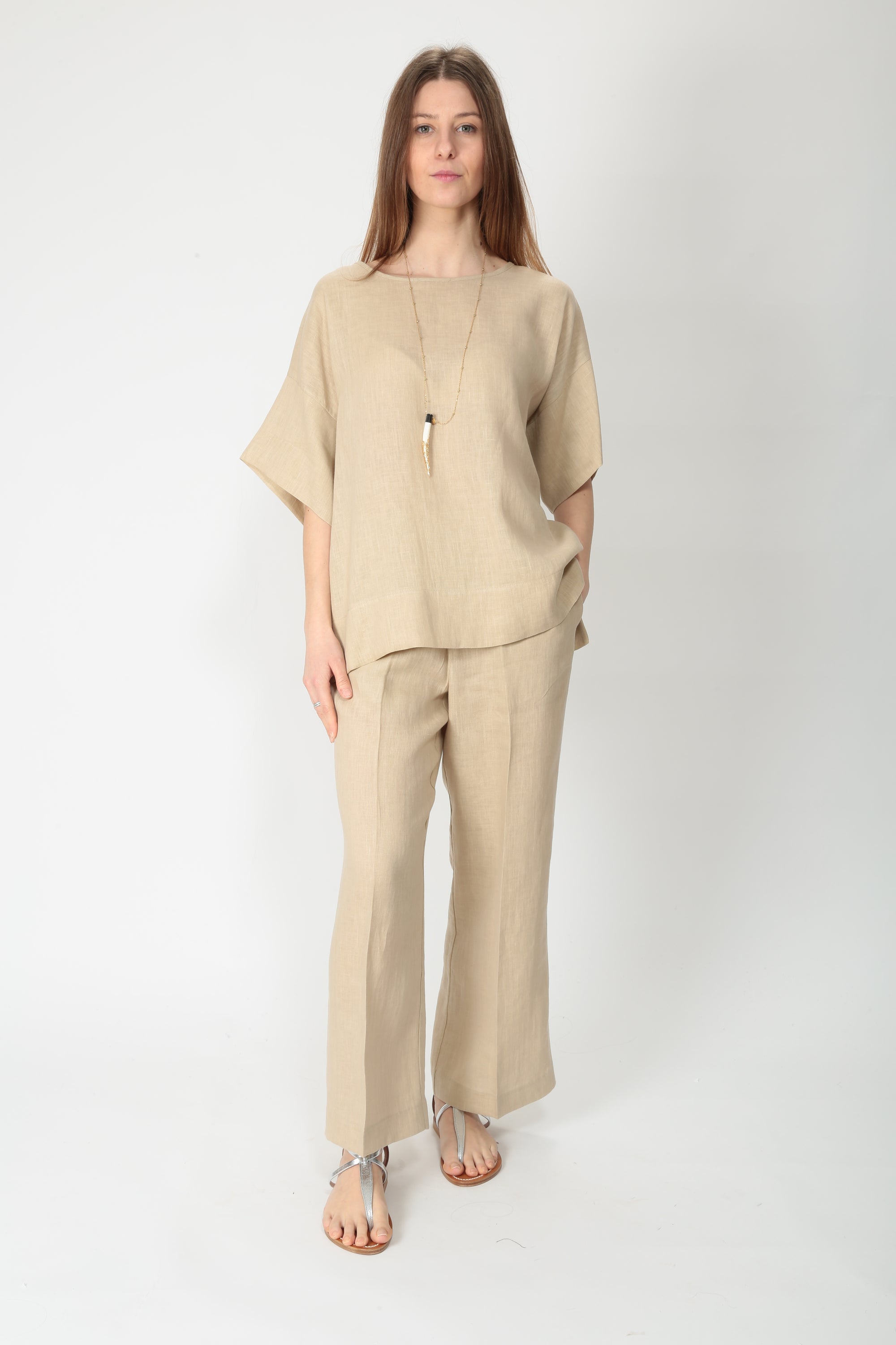 https://admin.shopify.com/store/gulieshop/products/15154426741085#:~:text=https%3A//www.gulieshop.it%20%E2%80%BA%20products%20%E2%80%BA%201978%2Dblusa%2Din%2Dlino%2Dhelena%2D1