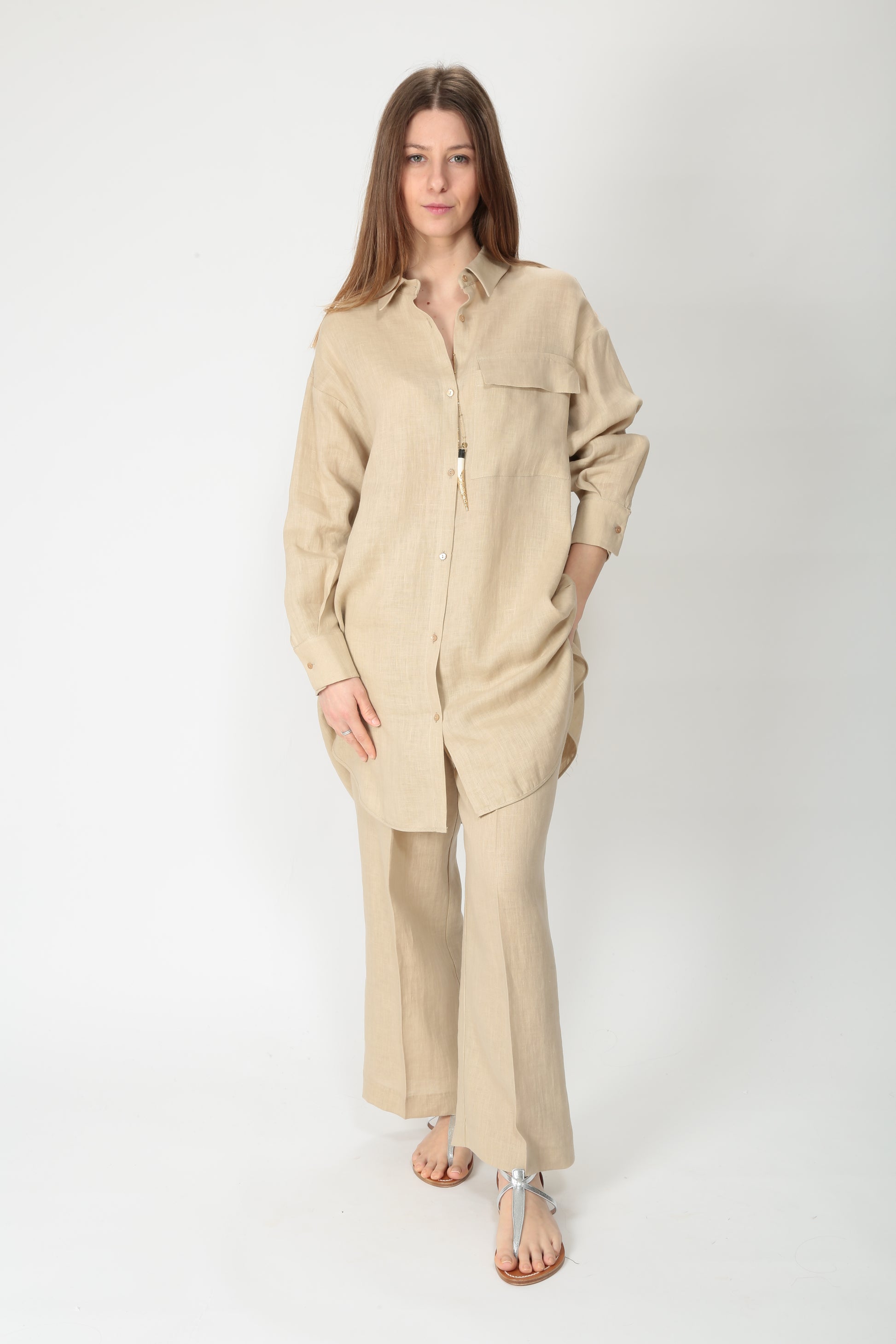 https://admin.shopify.com/store/gulieshop/products/15154426544477#:~:text=https%3A//www.gulieshop.it%20%E2%80%BA%20products%20%E2%80%BA%201978%2Dcamicia%2Dlunga%2Din%2Dlino%2Dtown%2D2