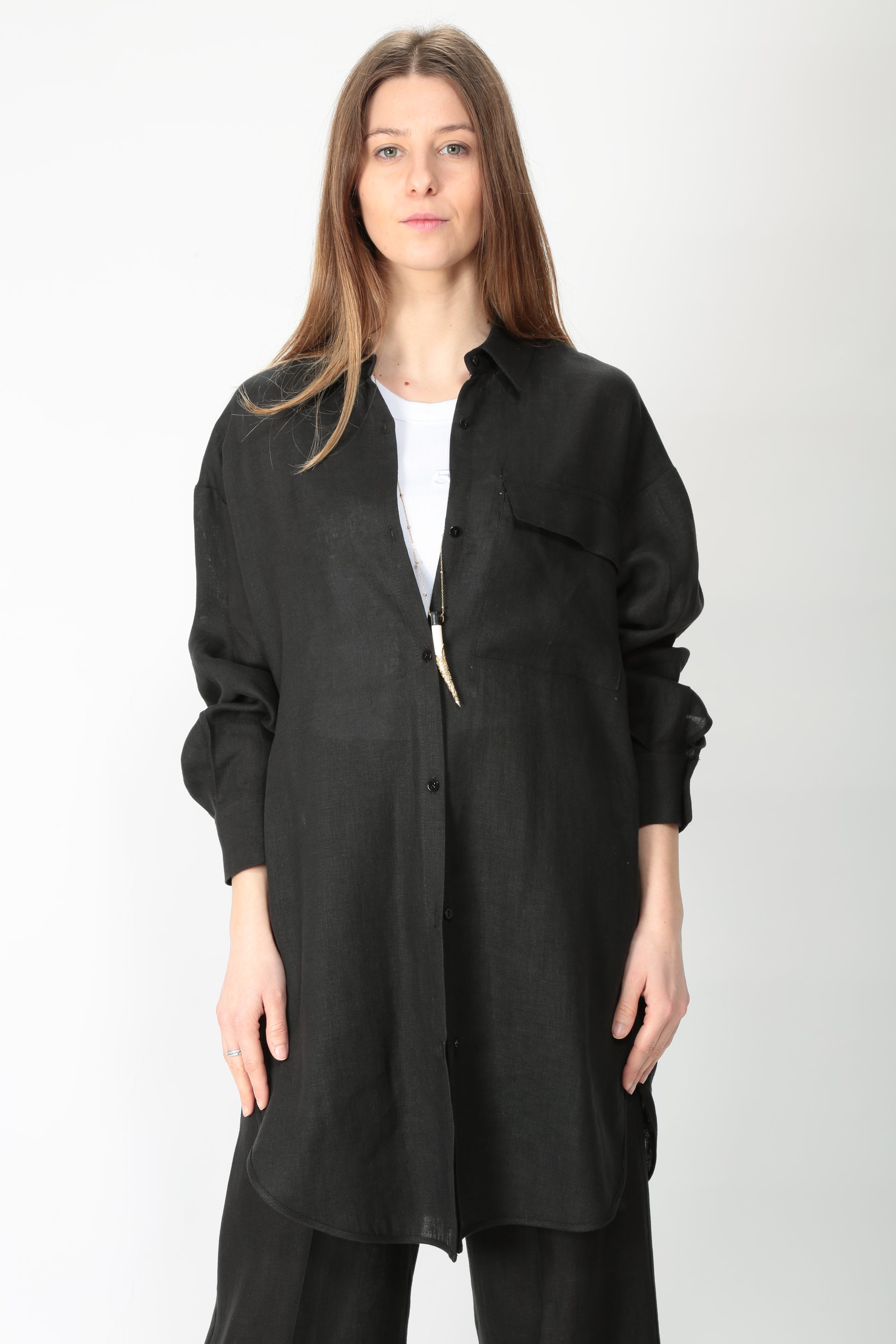 https://admin.shopify.com/store/gulieshop/products/15154426446173#:~:text=https%3A//www.gulieshop.it%20%E2%80%BA%20products%20%E2%80%BA%201978%2Dcamicia%2Dlunga%2Din%2Dlino%2Dtown%2D1
