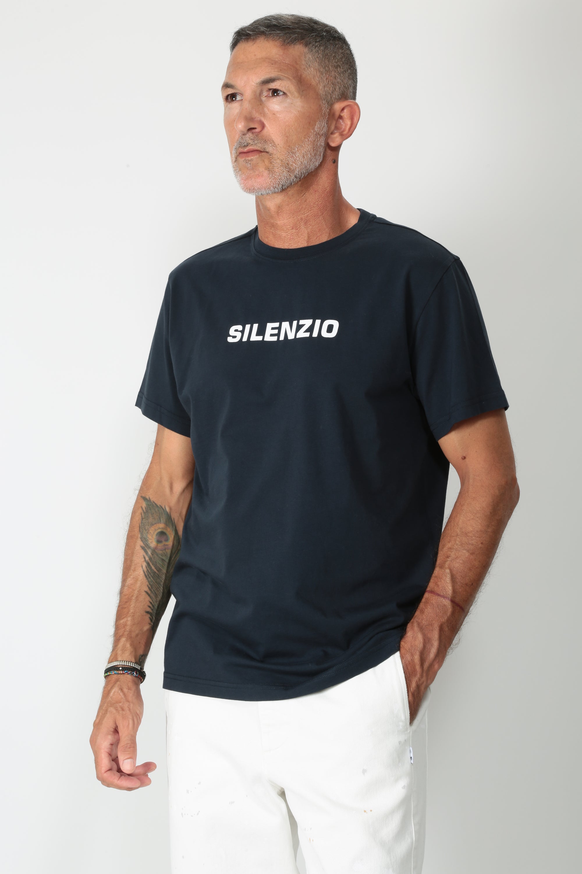 https://admin.shopify.com/store/gulieshop/products/16482751414621#:~:text=https%3A//www.gulieshop.it%20%E2%80%BA%20products%20%E2%80%BA%20aspesi%2Dt%2Dshirt%2Din%2Dcotone%2Dsilenzio