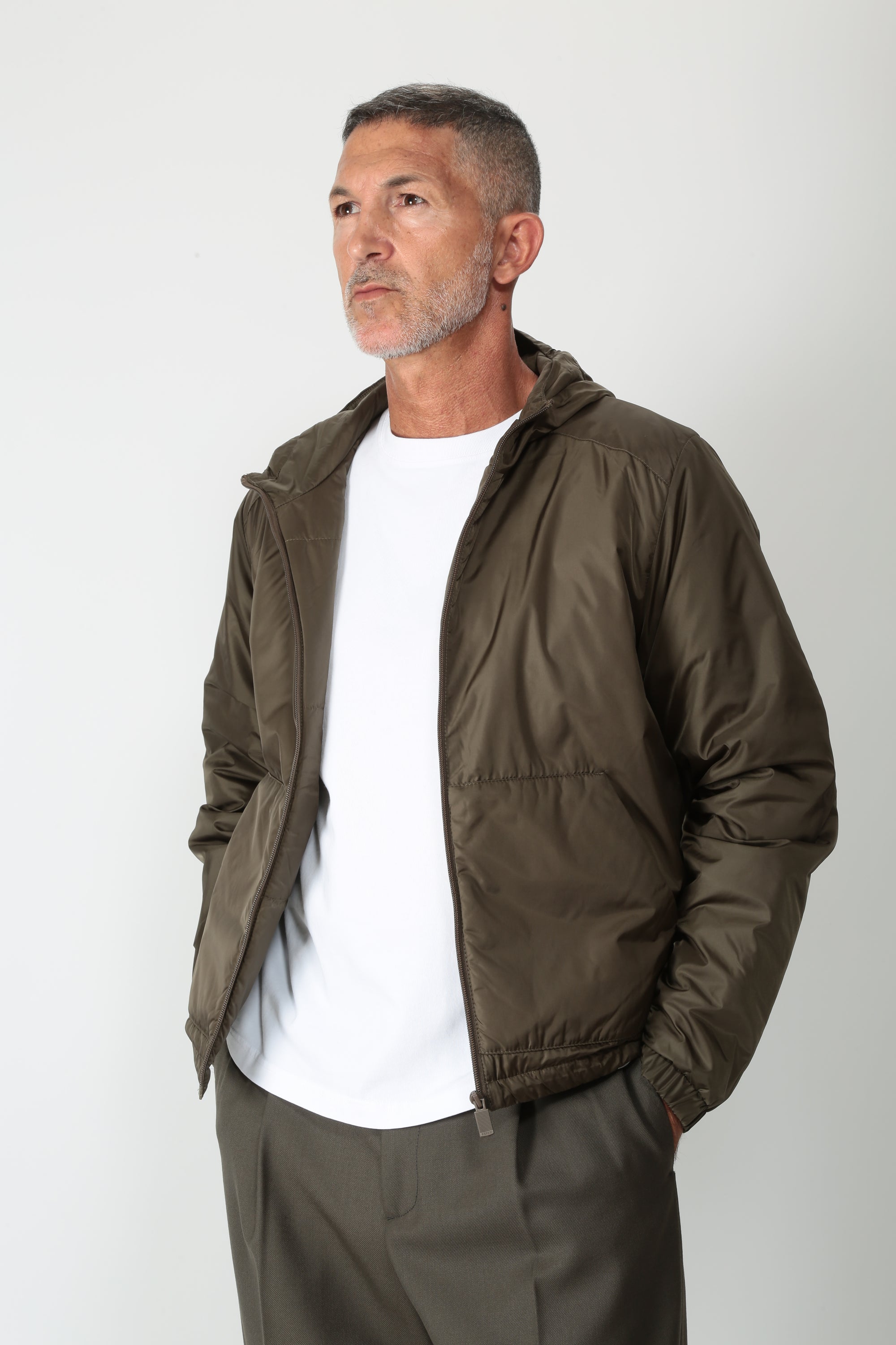 https://admin.shopify.com/store/gulieshop/products/16482751086941#:~:text=https%3A//www.gulieshop.it%20%E2%80%BA%20products%20%E2%80%BA%20aspesi%2Dgiubbotto%2Dcon%2Dcappuccio%2Dimpermeabile%2Drob