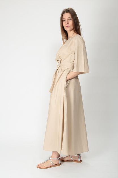 https://admin.shopify.com/store/gulieshop/products/15154427330909#:~:text=https%3A//www.gulieshop.it%20%E2%80%BA%20products%20%E2%80%BA%201978%2Dabito%2Dlungo%2Din%2Dcotone%2Dsable