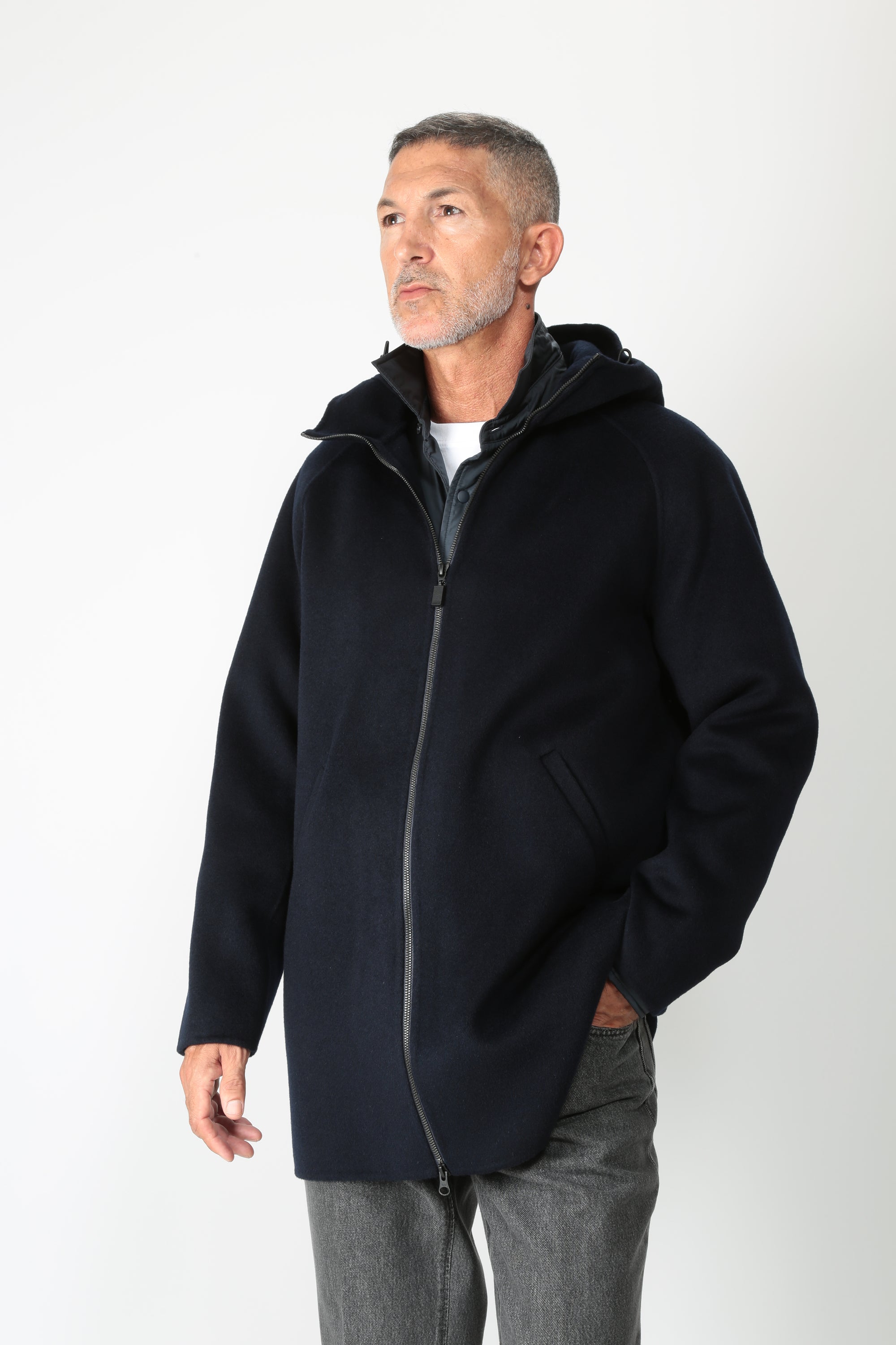 https://admin.shopify.com/store/gulieshop/products/16482751185245#:~:text=https%3A//www.gulieshop.it%20%E2%80%BA%20products%20%E2%80%BA%20aspesi%2Dgiubbotto%2Din%2Dlana%2Dsuper%2Ddoppel