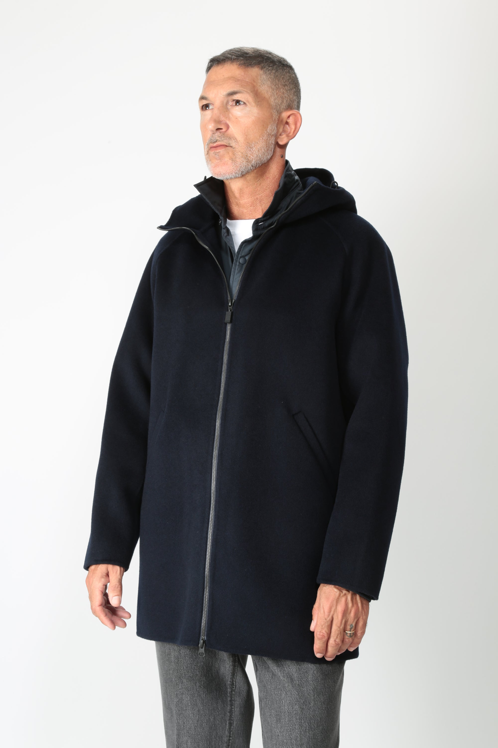 https://admin.shopify.com/store/gulieshop/products/16482751185245#:~:text=https%3A//www.gulieshop.it%20%E2%80%BA%20products%20%E2%80%BA%20aspesi%2Dgiubbotto%2Din%2Dlana%2Dsuper%2Ddoppel