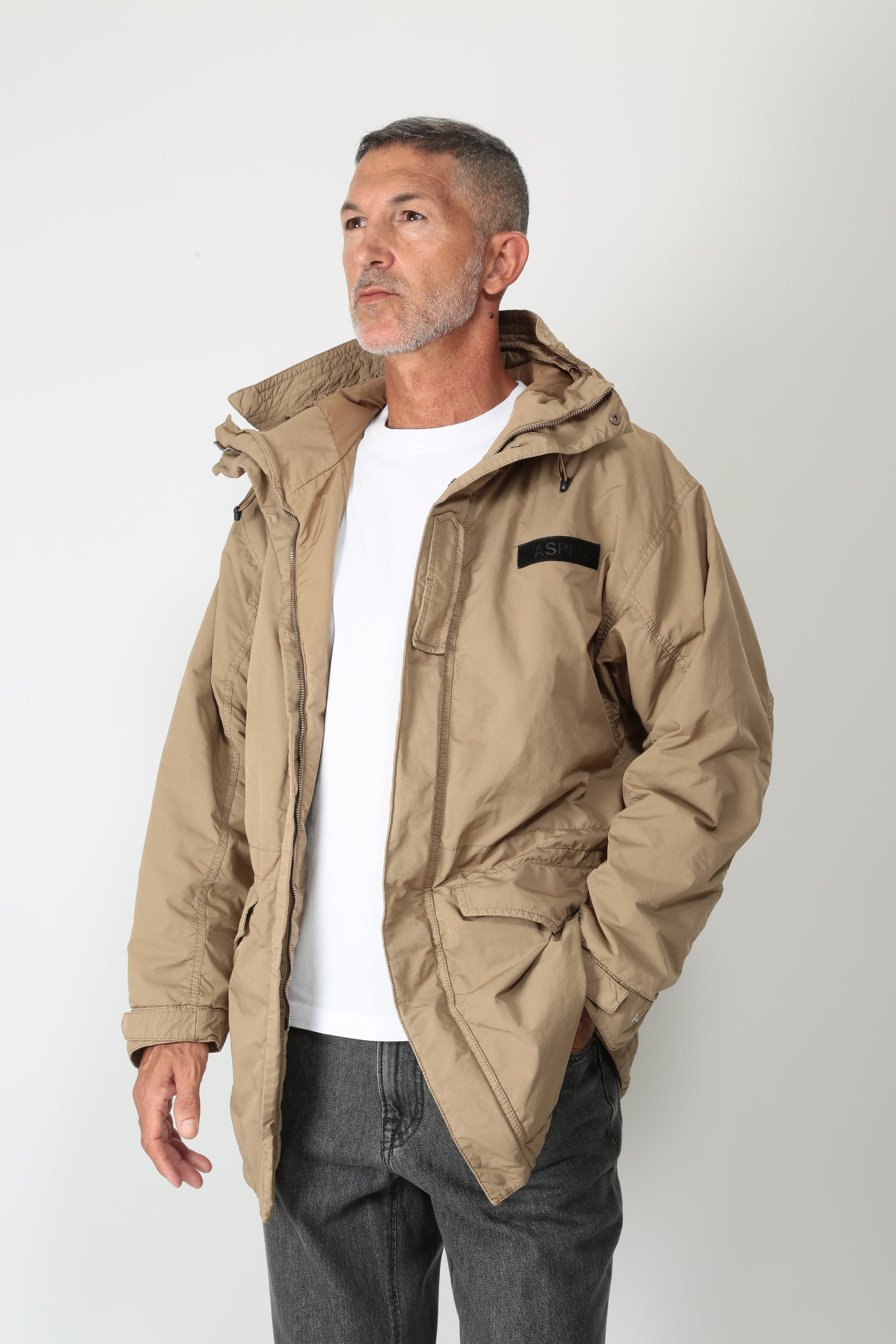 https://admin.shopify.com/store/gulieshop/products/16482751283549#:~:text=https%3A//www.gulieshop.it%20%E2%80%BA%20products%20%E2%80%BA%20aspesi%2Dparka%2Dimbottito%2Dboom%2Dwinter