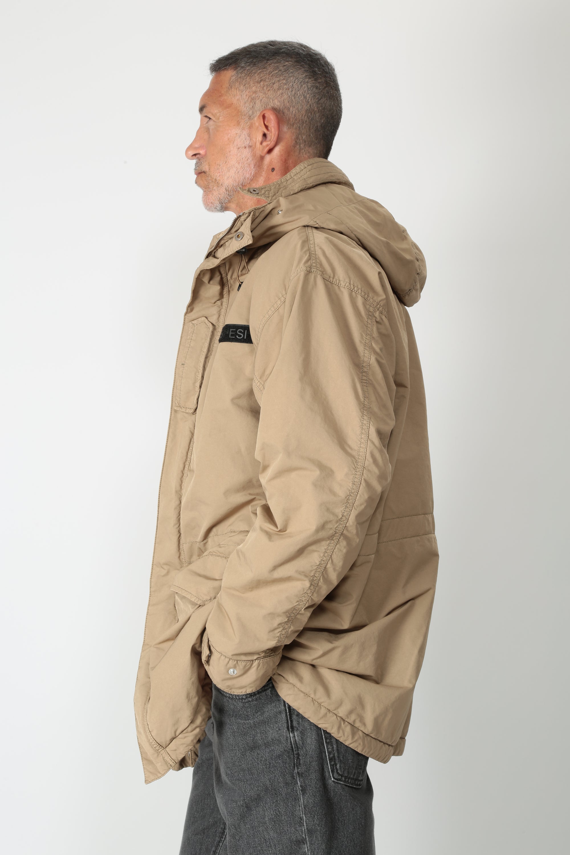 https://admin.shopify.com/store/gulieshop/products/16482751283549#:~:text=https%3A//www.gulieshop.it%20%E2%80%BA%20products%20%E2%80%BA%20aspesi%2Dparka%2Dimbottito%2Dboom%2Dwinter