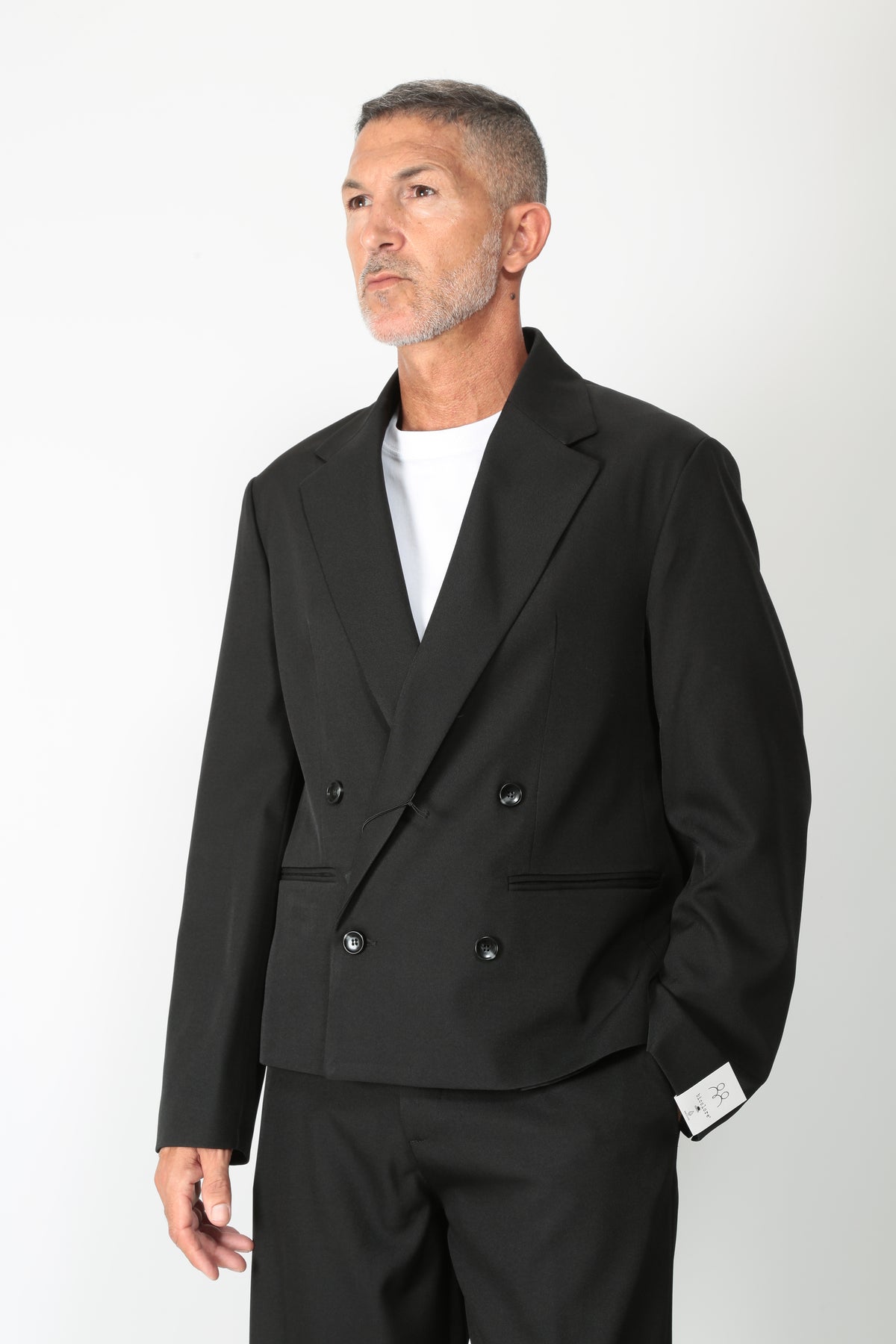 https://admin.shopify.com/store/gulieshop/products/16518954418525#:~:text=https%3A//www.gulieshop.it%20%E2%80%BA%20products%20%E2%80%BA%20bicolore%2Dgiacca%2Dcropped%2Dcandy%2Dr1557z