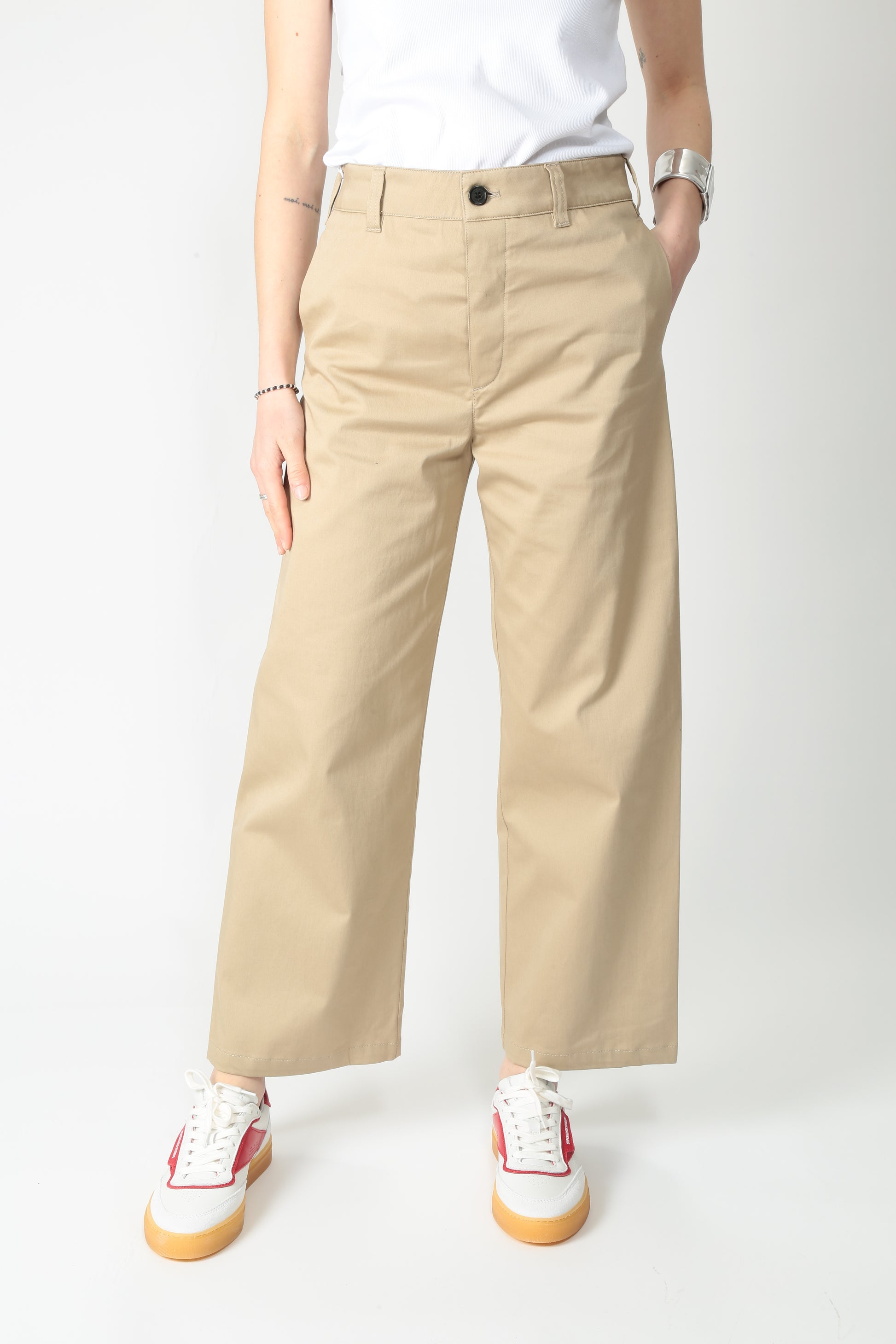 https://admin.shopify.com/store/gulieshop/products/15238076793181#:~:text=https%3A//www.gulieshop.it%20%E2%80%BA%20products%20%E2%80%BA%20department%2D5%2Dpantalone%2Dlargo%2Din%2Dcotone%2Ddue%2Dpant%2Ddp05150m2ts0050000