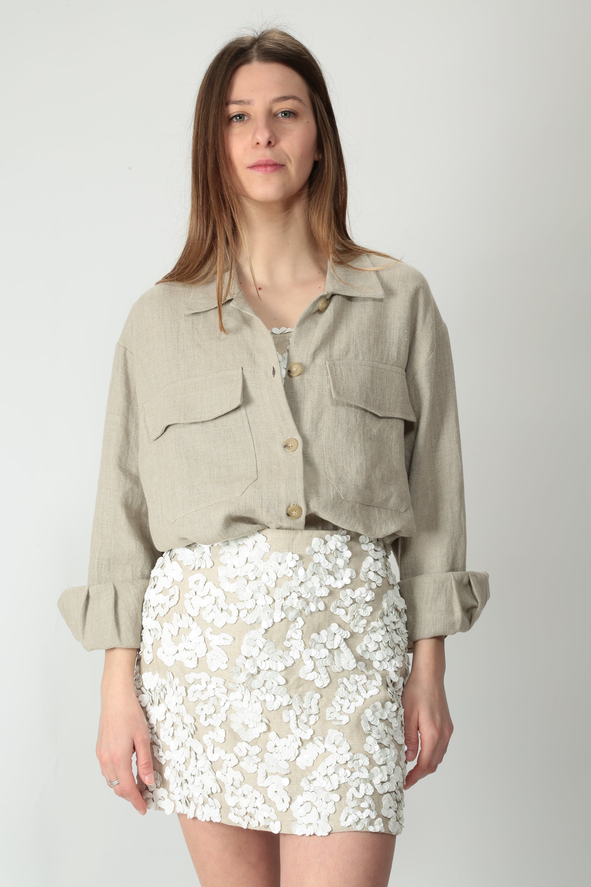 https://admin.shopify.com/store/gulieshop/products/15220344652125#:~:text=https%3A//www.gulieshop.it%20%E2%80%BA%20products%20%E2%80%BA%20solotre%2Dcamicia%2Dovershirt%2Din%2Dlino%2Dm1d0163